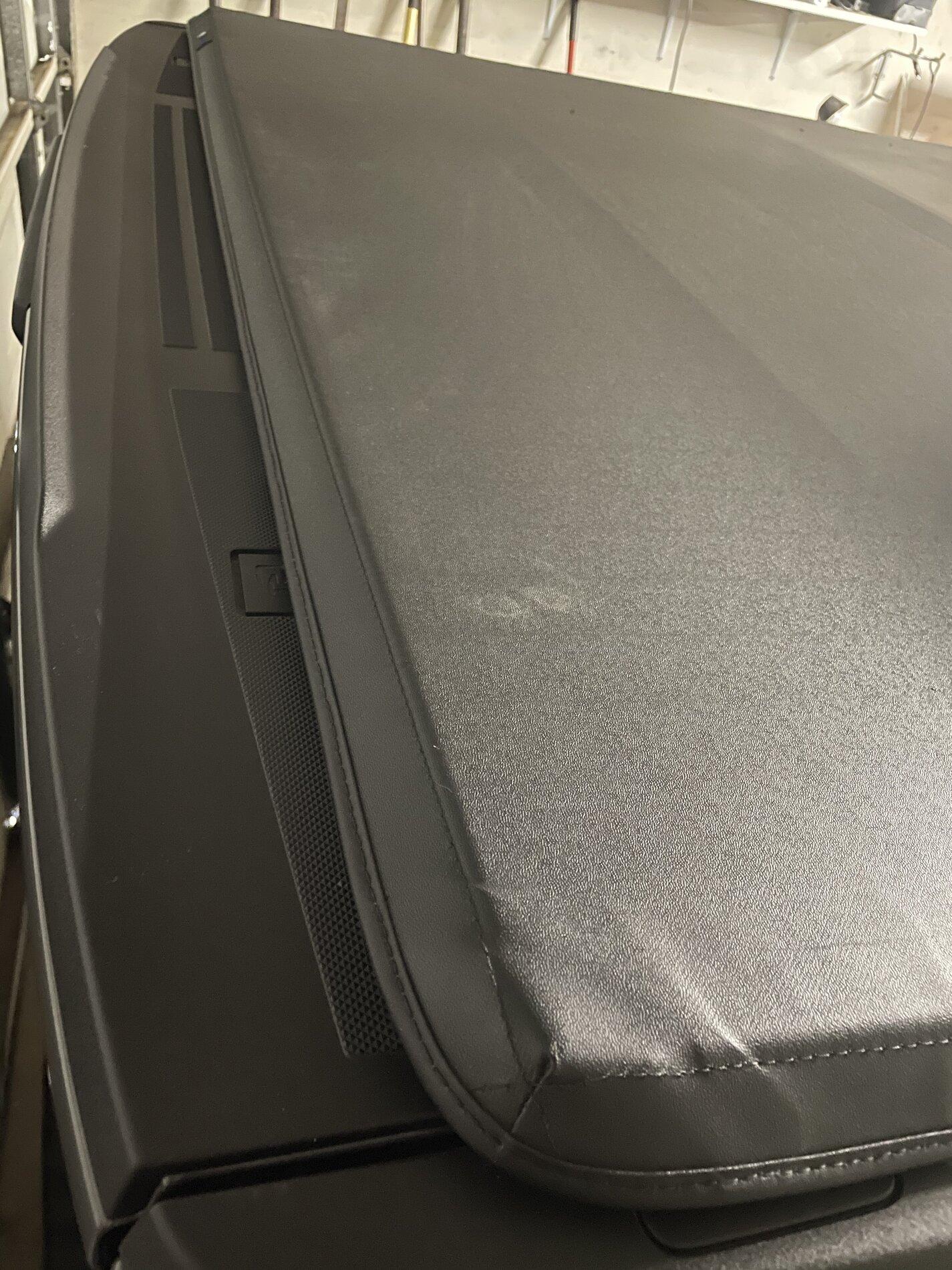 Ford F-150 Tyger Tri-Fold Tonneau Cover FA5620DE-47B2-48AC-9AE9-8EE840CC75D8