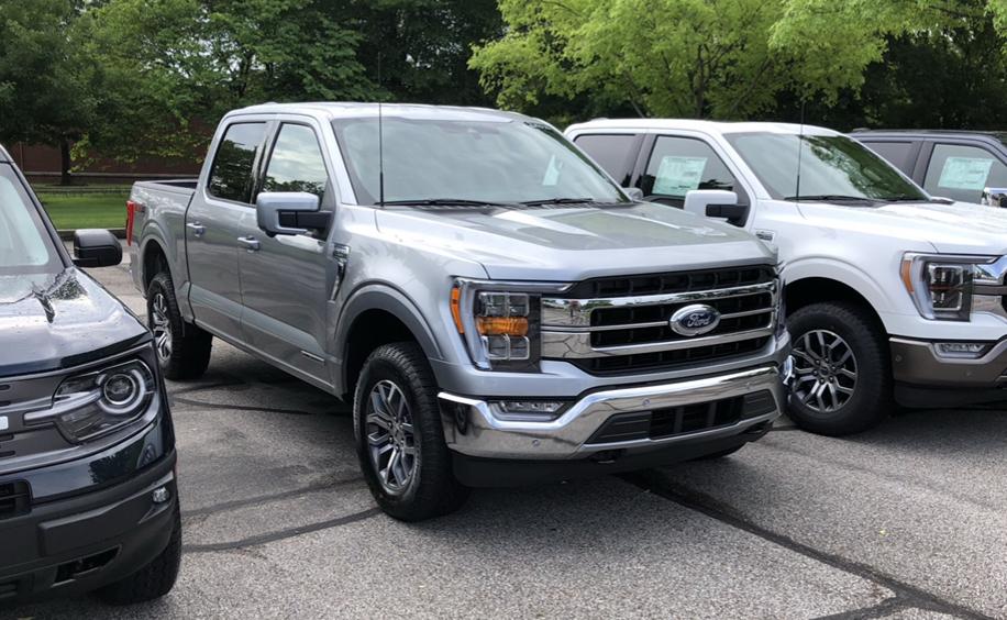 Ford F-150 ? F-150 LARIAT Lounge ? FABCB21F-6106-4D59-A8F2-C911D19F0EBA