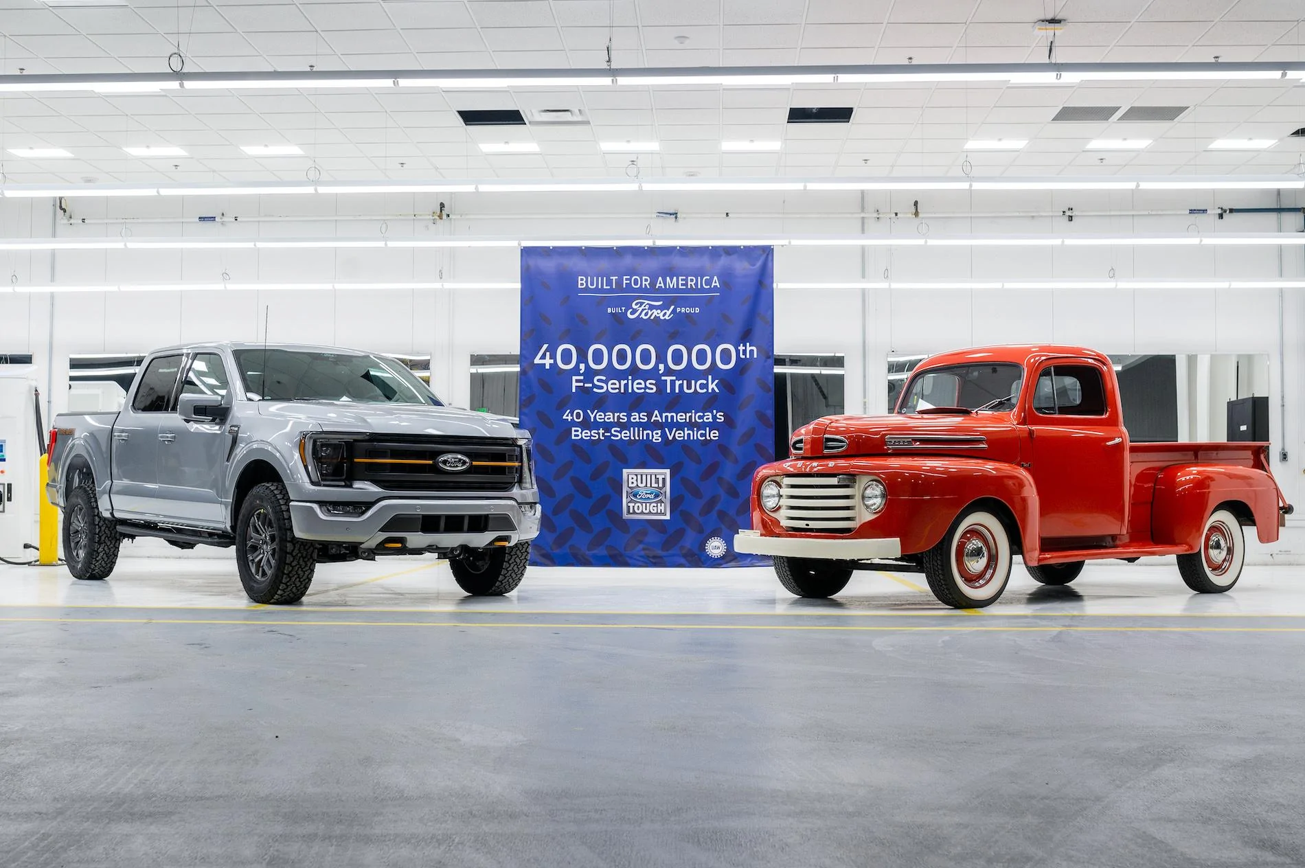 Ford F-150 40th Millionth Ford F-150 Series For US Customers Rolls Off The Line Ford_40 MIL F150_3