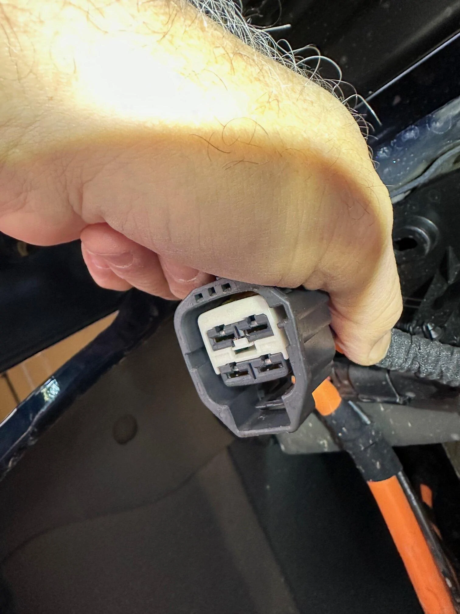 Ford F-150 Under bed 240v connector ? Gen Connector 2