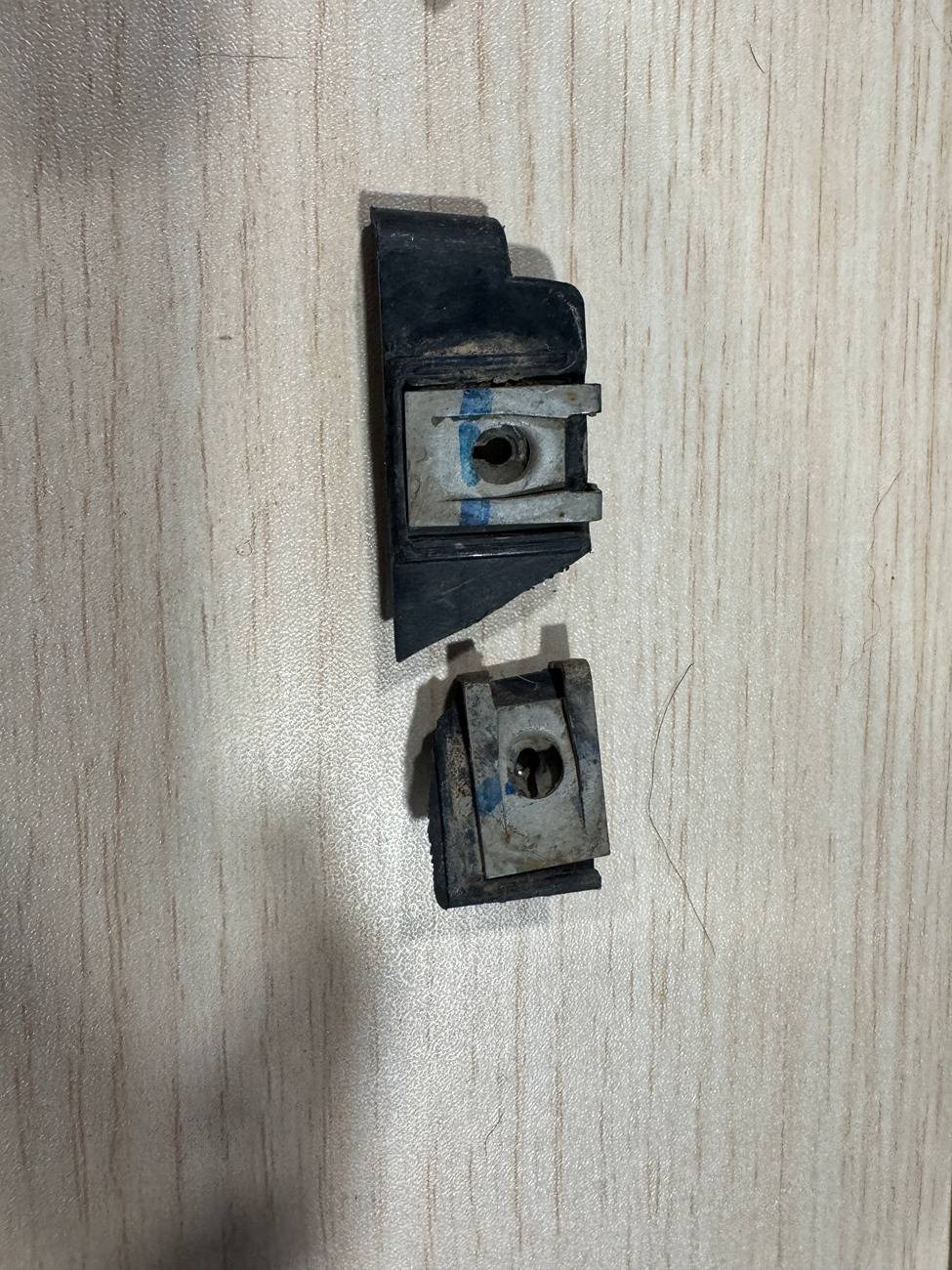 Ford F-150 How do I fix the upper molding on 2022 F150? image0(6)