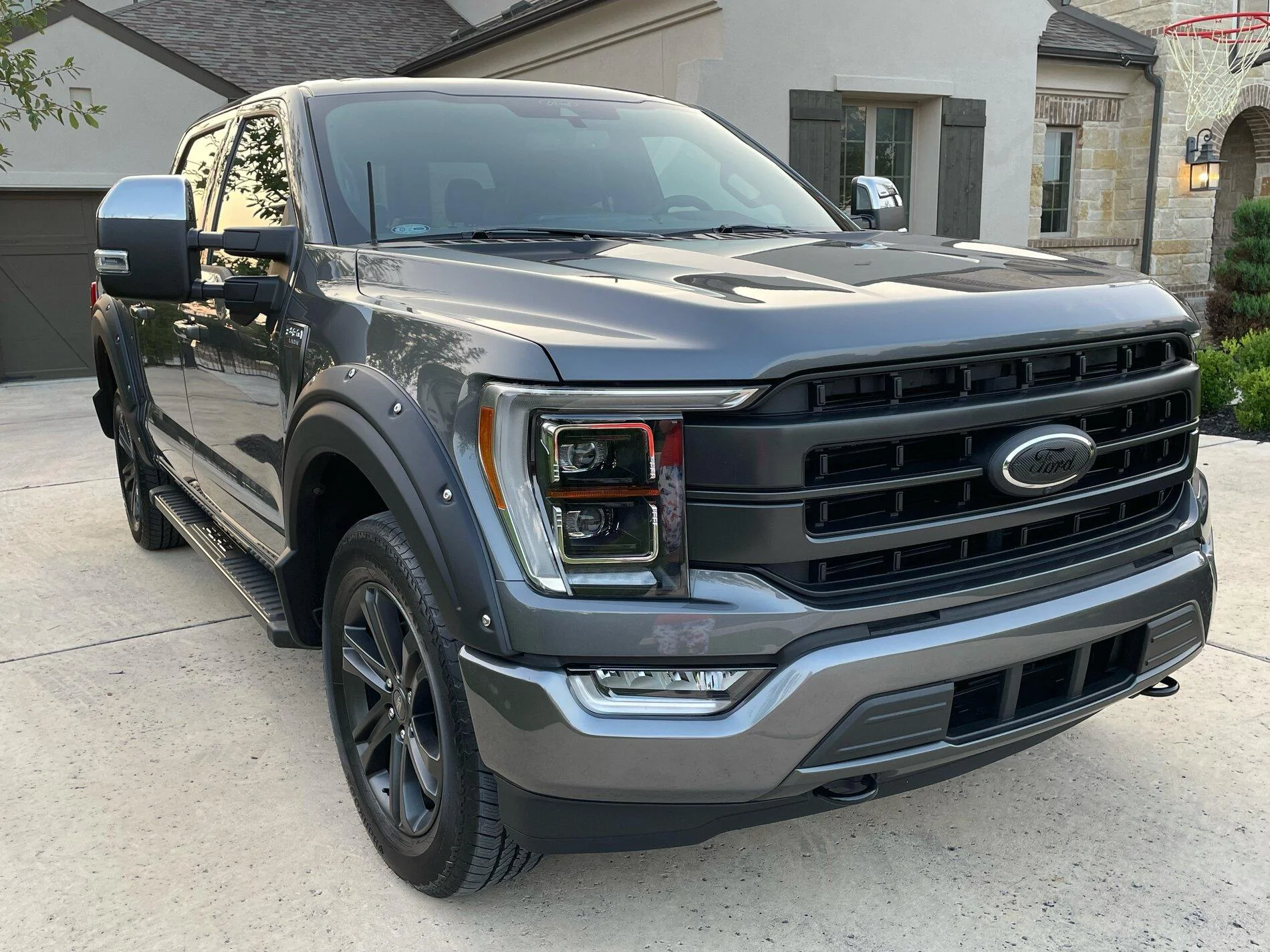 Ford F-150 ? F-150 LARIAT Lounge ? image3