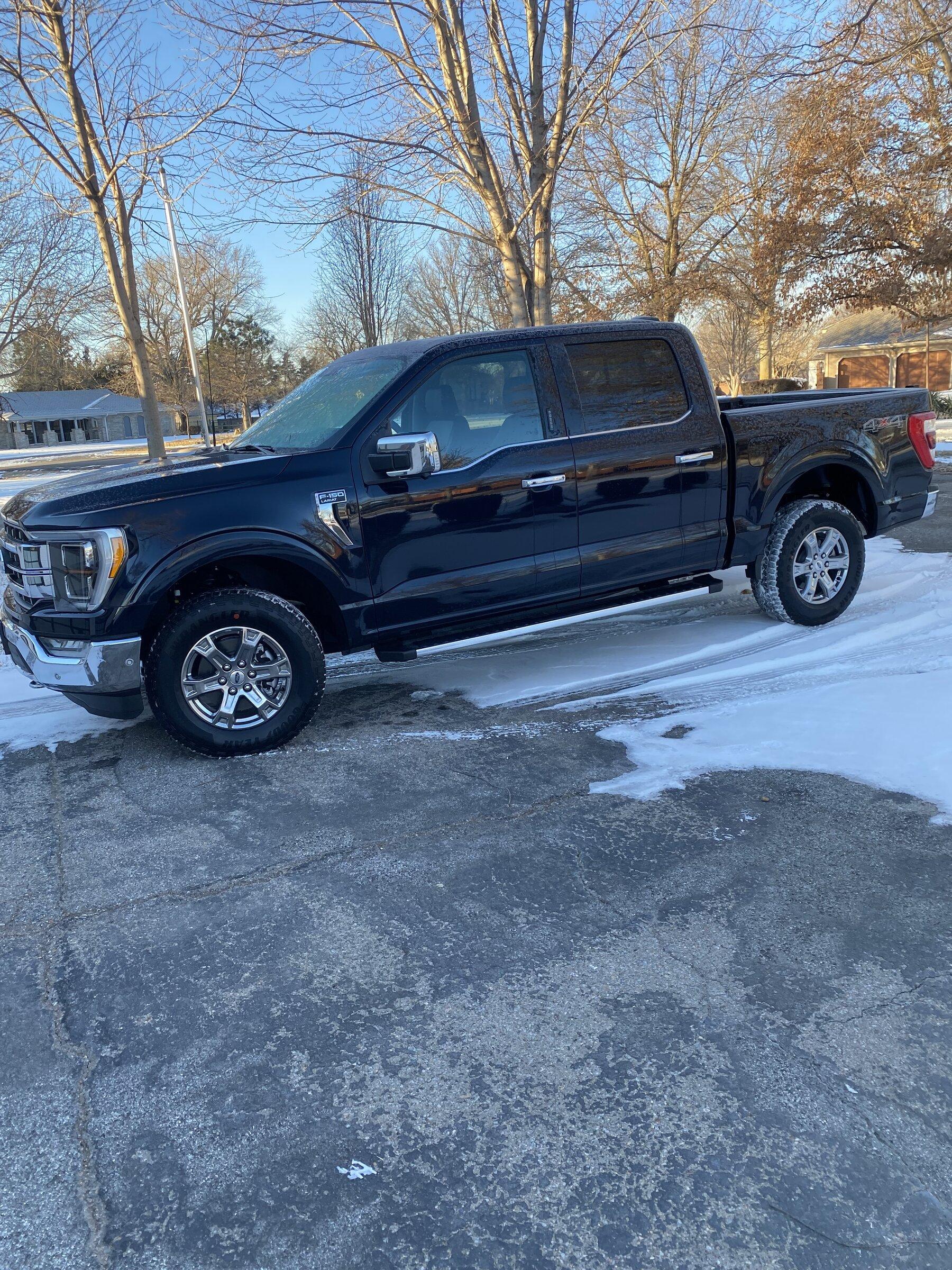 Ford F-150 01/17/2022 Build Week Group IMG-2260
