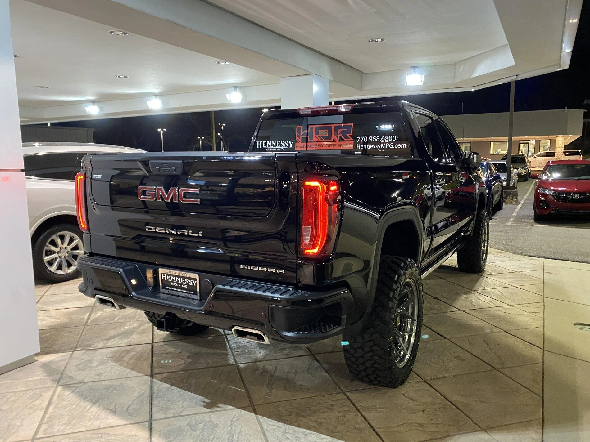 Ford F-150 So much chrome! IMG-3430