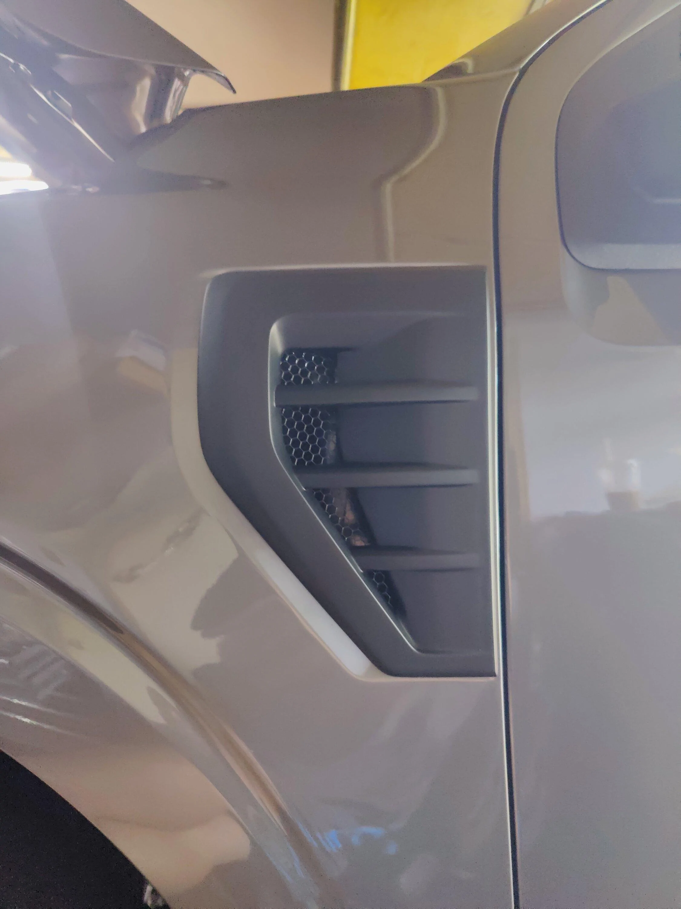 Ford F-150 New Fender Badges from Air Design IMG20220705135704