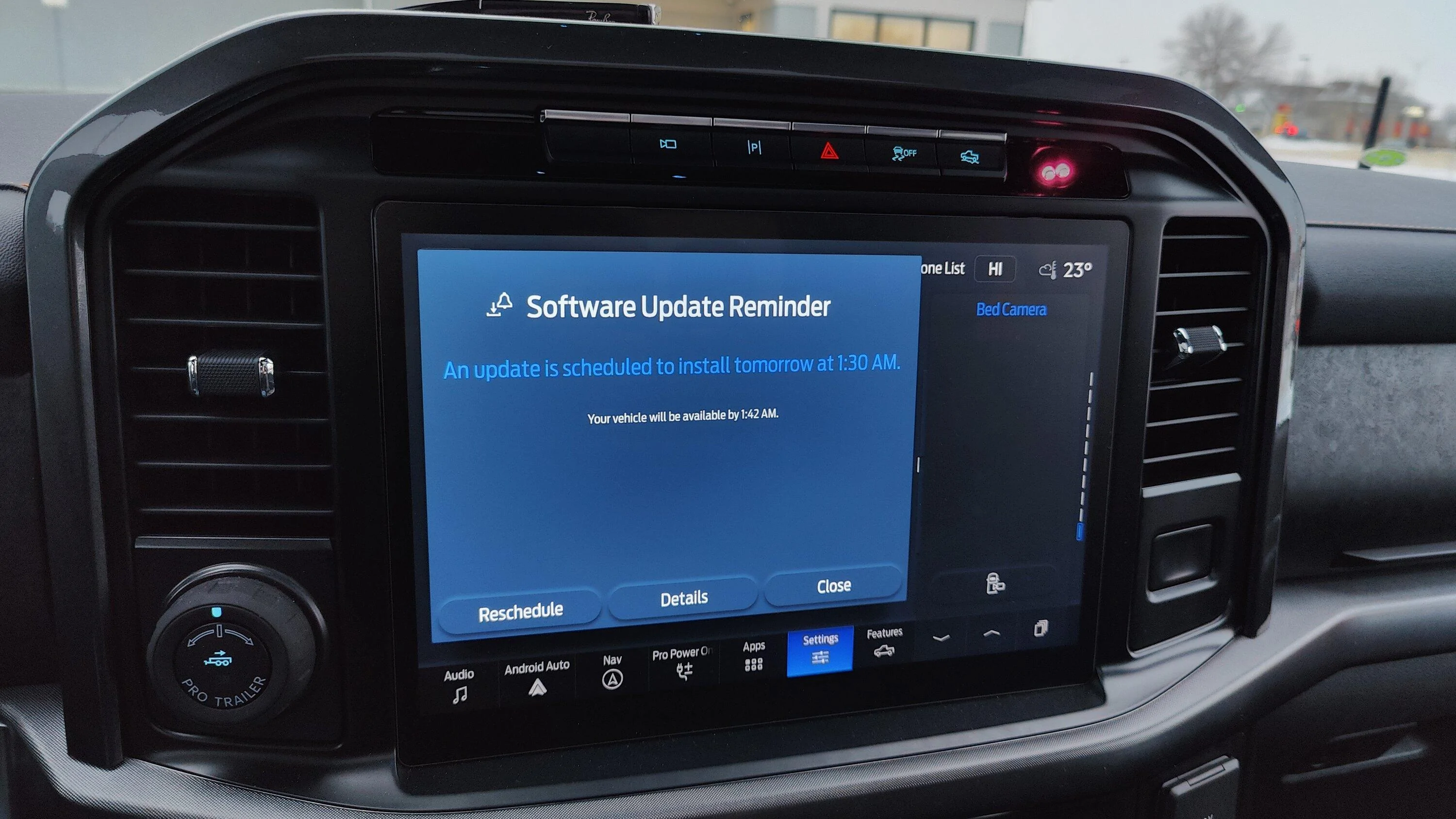 Ford F-150 Power up 6.5.0 with an advanced warning that it'd install. IMG20240110164217