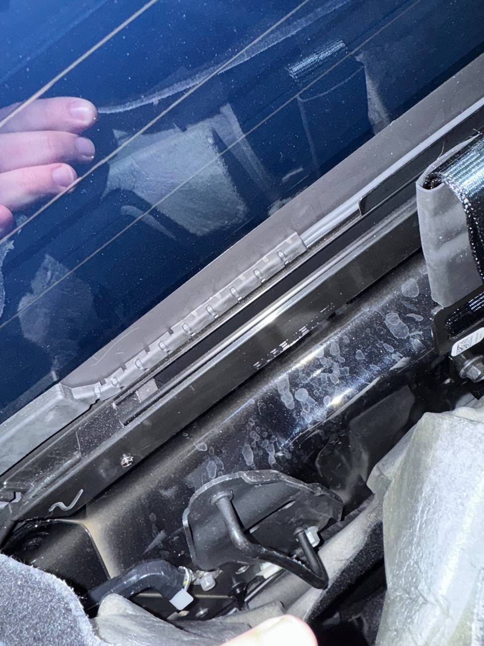 Ford F-150 Water Leak - Found issue - Back Window seal material IMG_0039