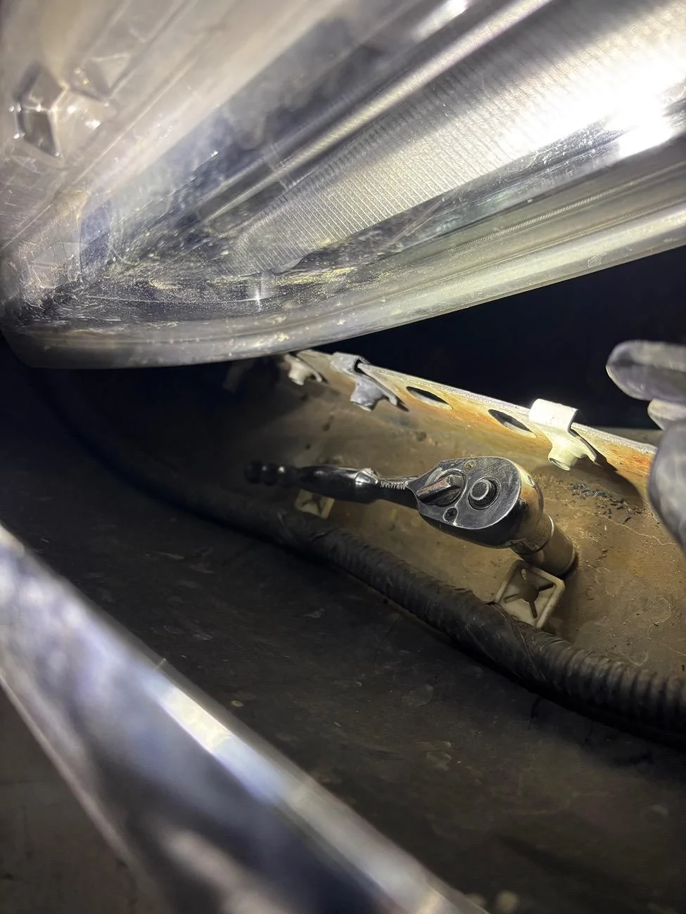 Ford F-150 Add front tow hooks to 2023 2WD? IMG_0082