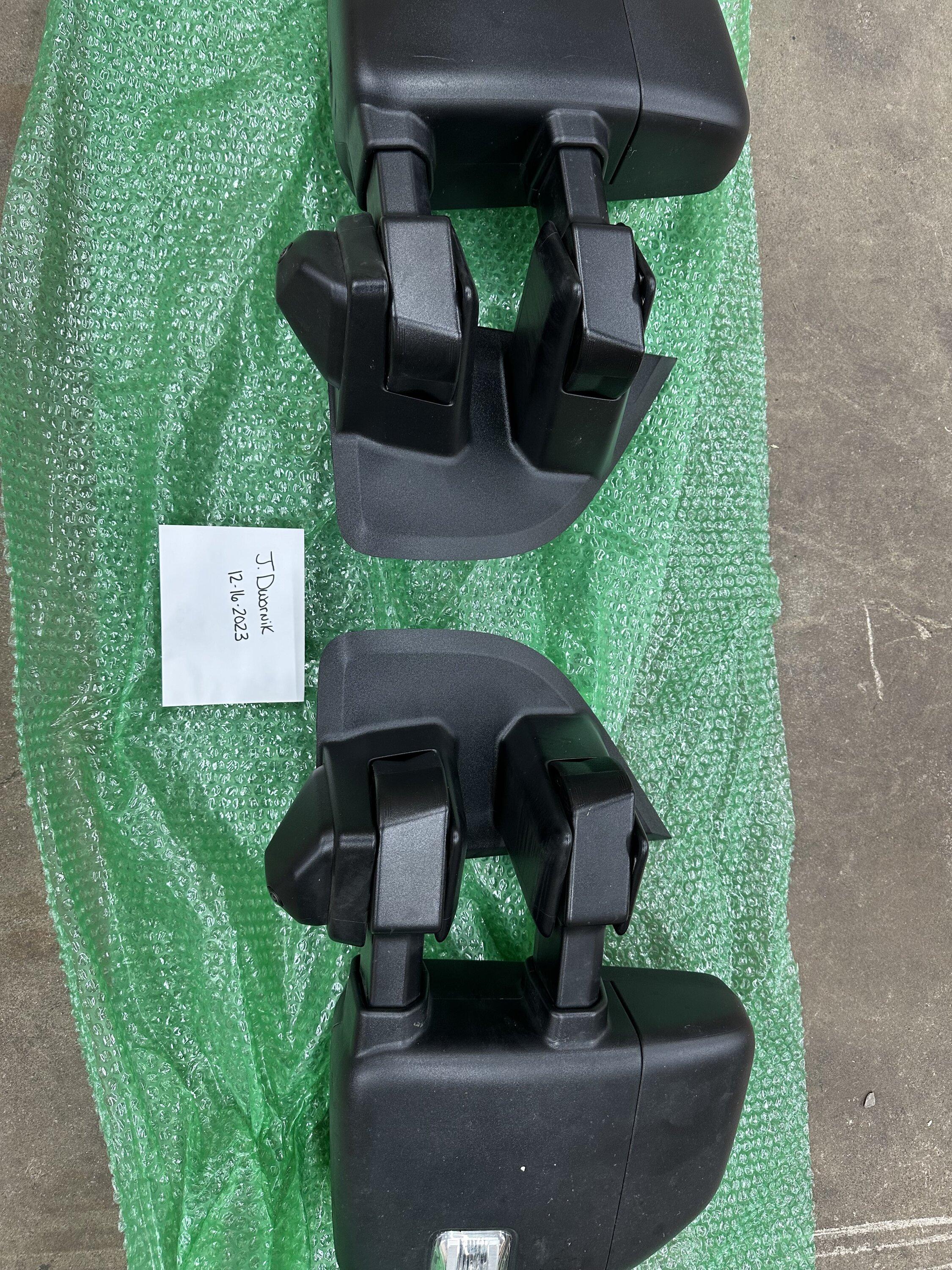 Ford F-150 XLT Trailer Tow Mirrors IMG_0170
