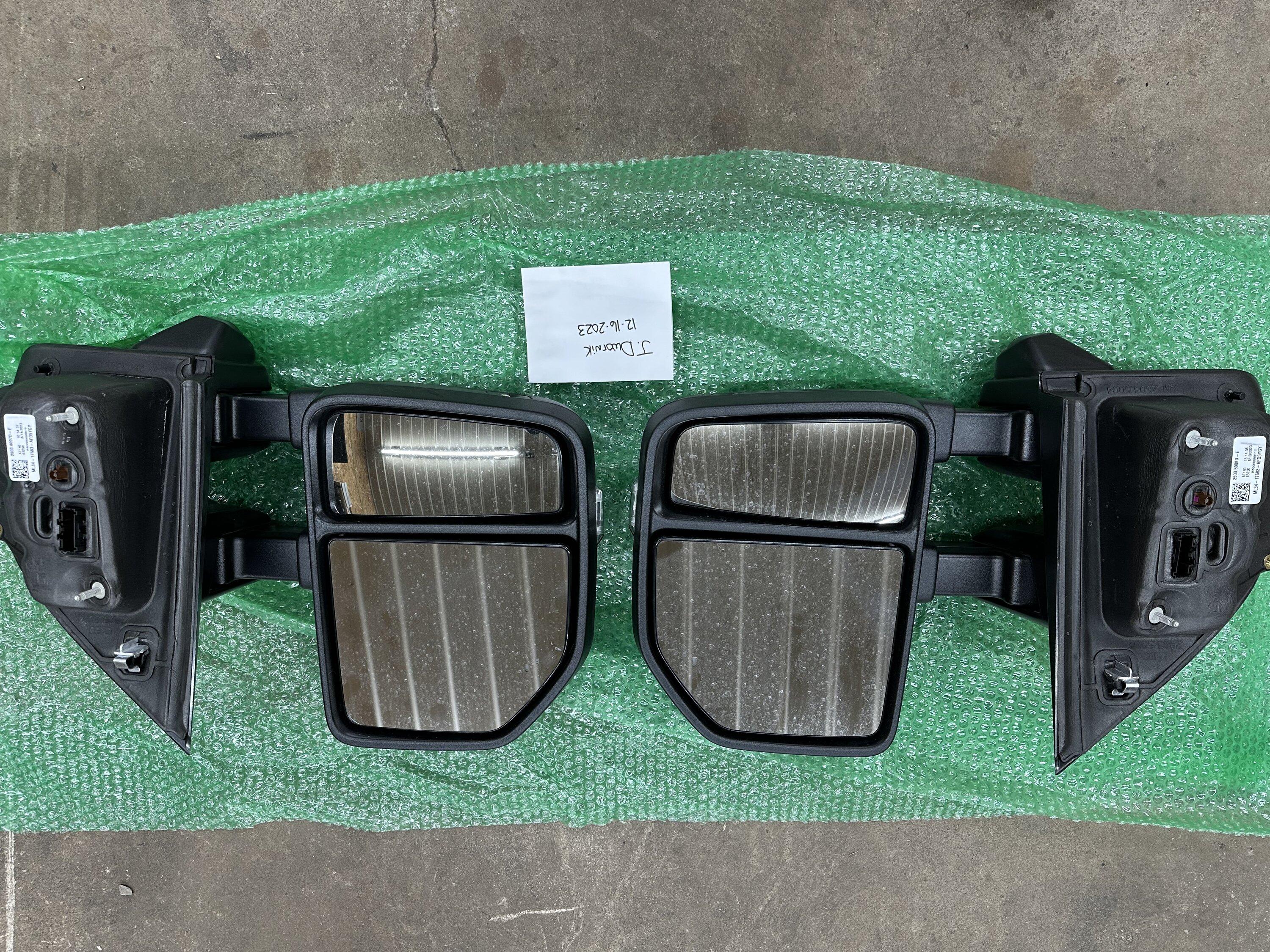 Ford F-150 XLT Trailer Tow Mirrors IMG_0171