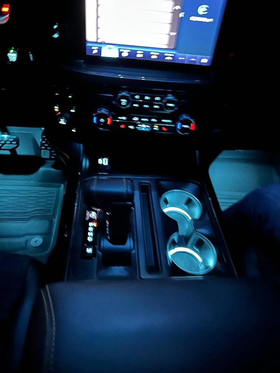 Ford F-150 XLT trucks with push button start cup holder/ambient lighting IMG_0203