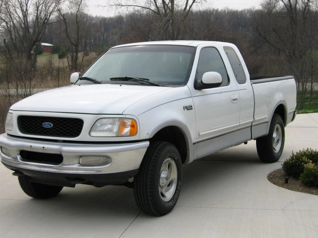 Ford F-150 Do you have a LARIAT SuperCAB? IMG_0205
