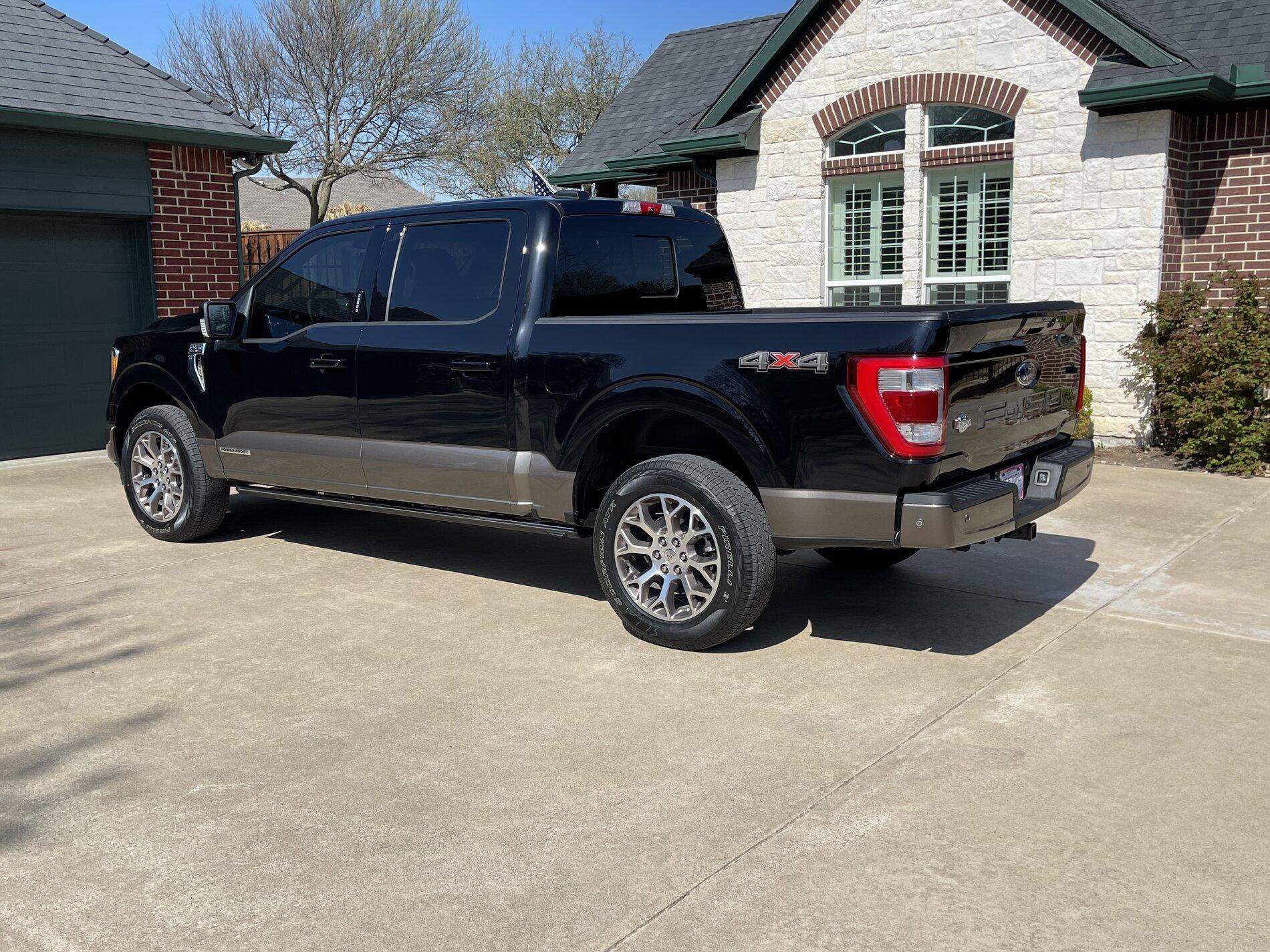 Ford F-150 AGATE BLACK F-150 (2021+) Club IMG_0220