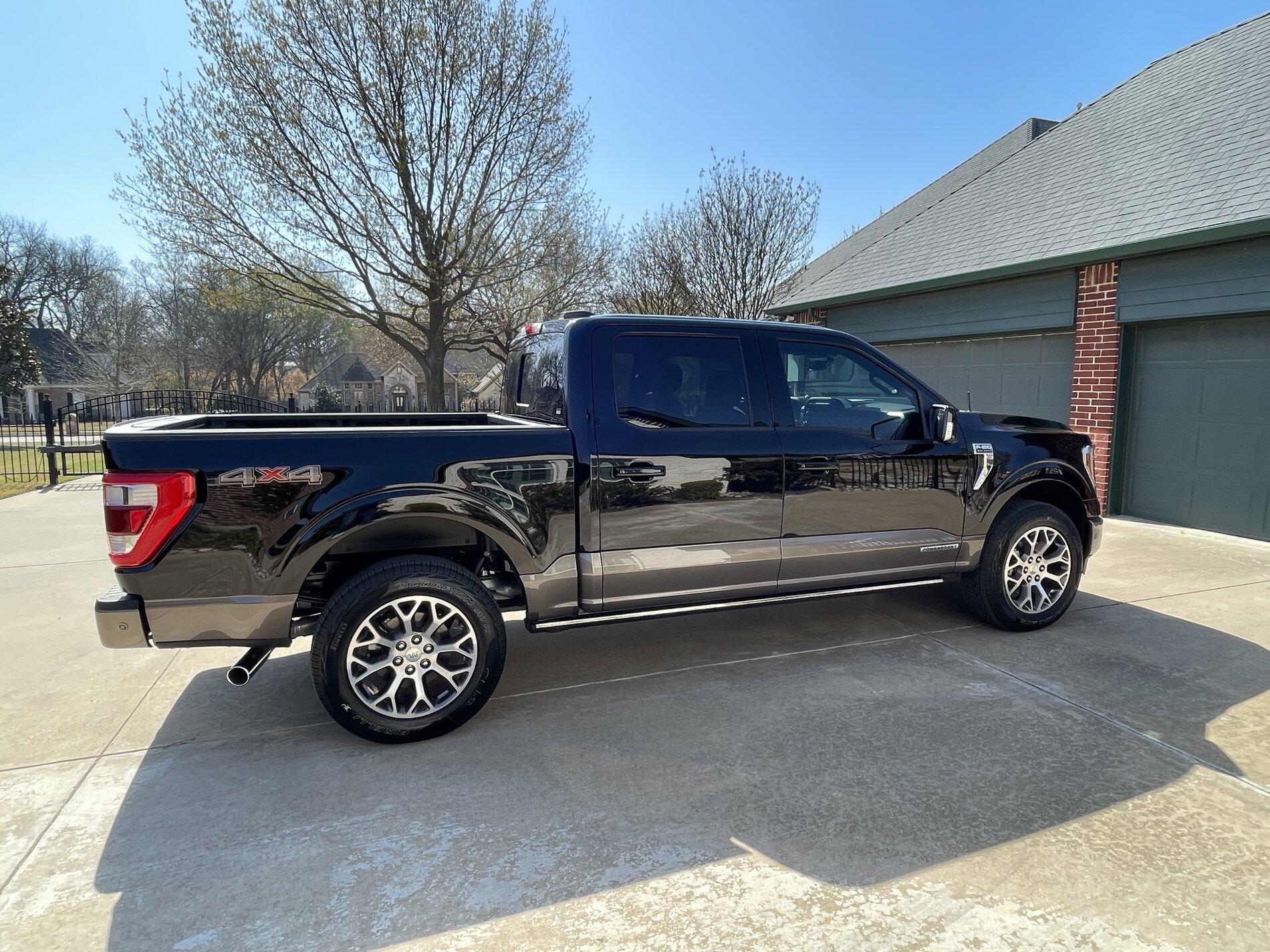 Ford F-150 AGATE BLACK F-150 (2021+) Club IMG_0224