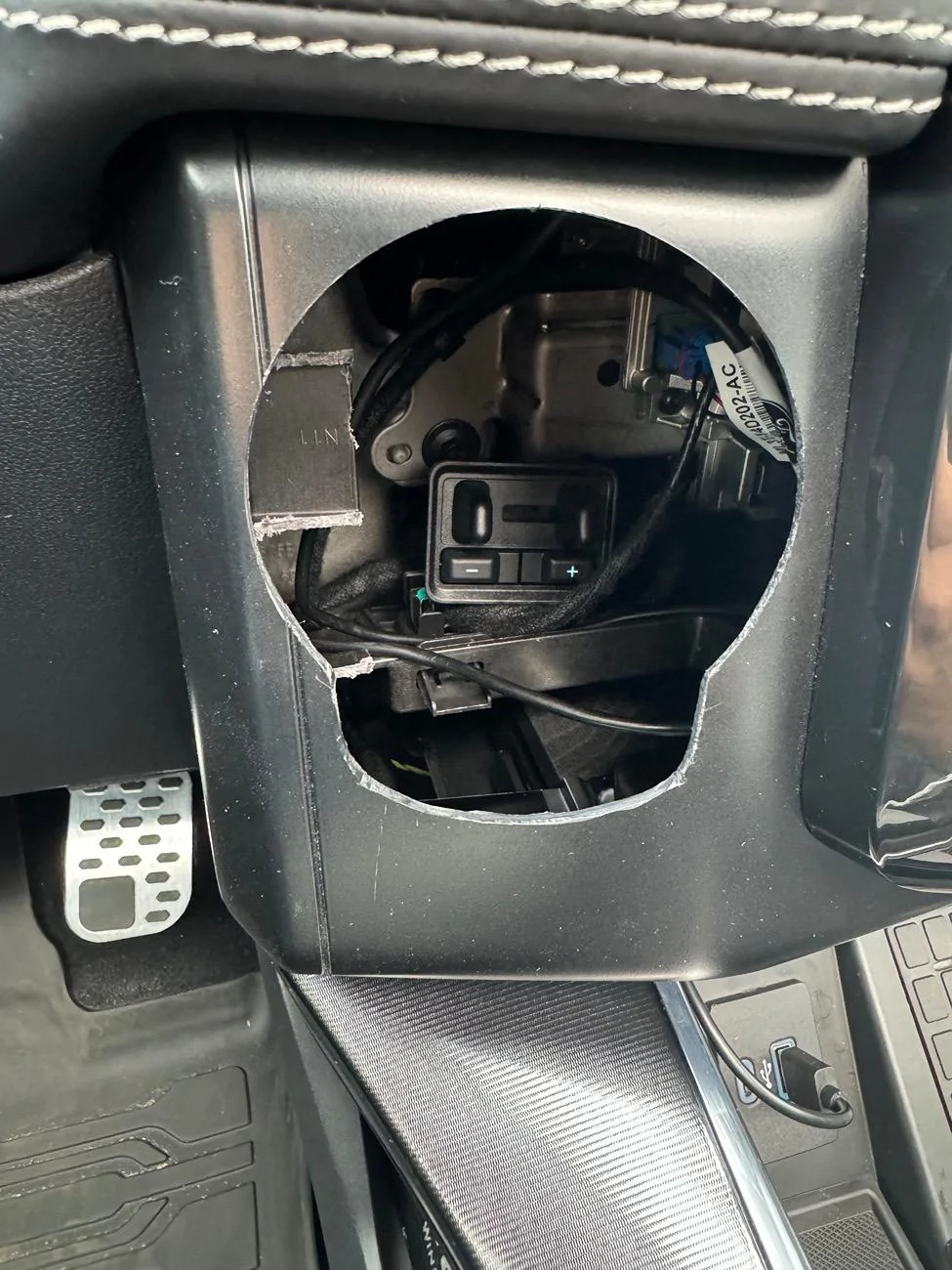 Ford F-150 Hear me out, but Console to Column shifter? IMG_0253