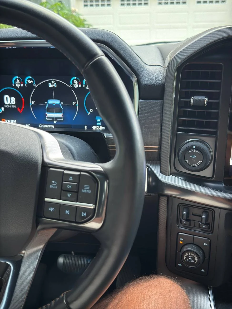 Ford F-150 Wondering if anyone else has this pet peeve? IMG_0277