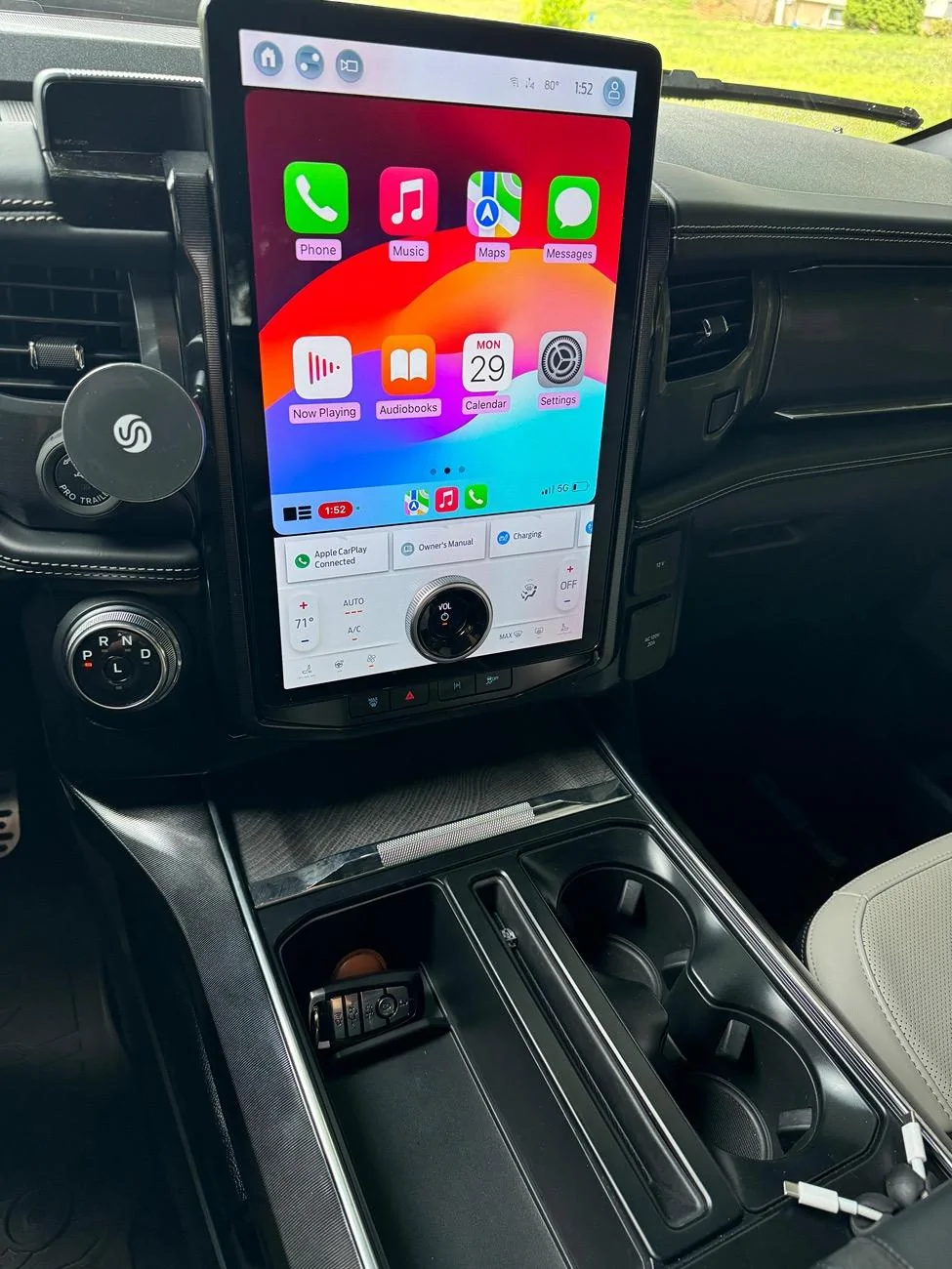 Ford F-150 Hear me out, but Console to Column shifter? IMG_0283