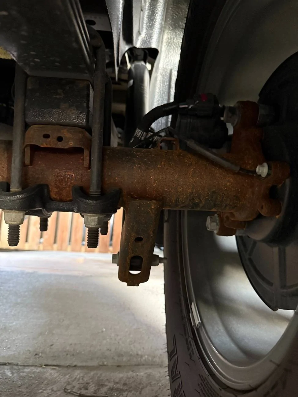 Ford F-150 New 2025 F150 Tremor Rear axel rust IMG_0367