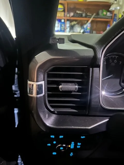 Ford F-150 How do I remove this...without breaking it? IMG_0419
