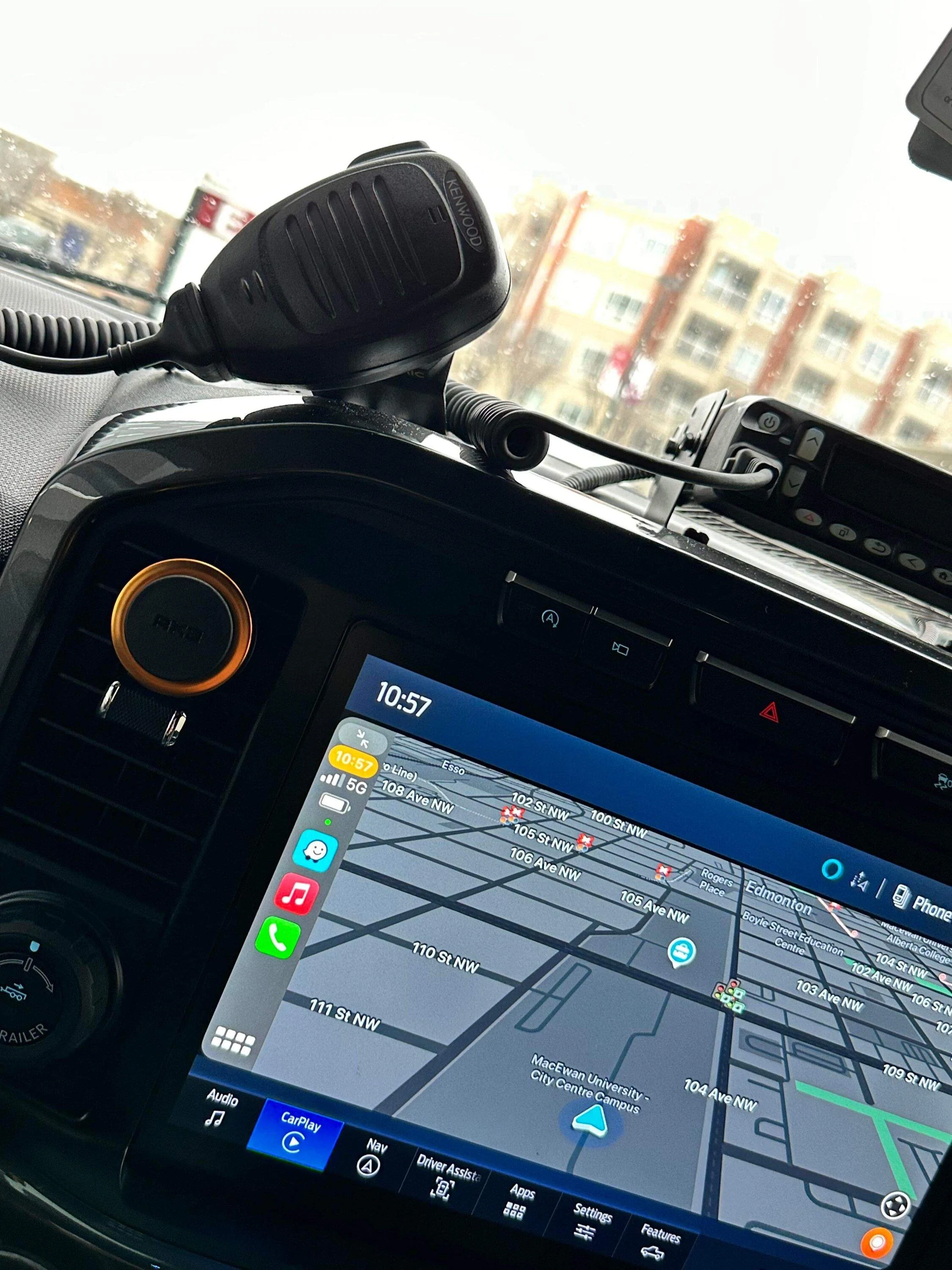 Ford F-150 Builtright Pro Dash Mount & Hardwired 12v and USB IMG_0421