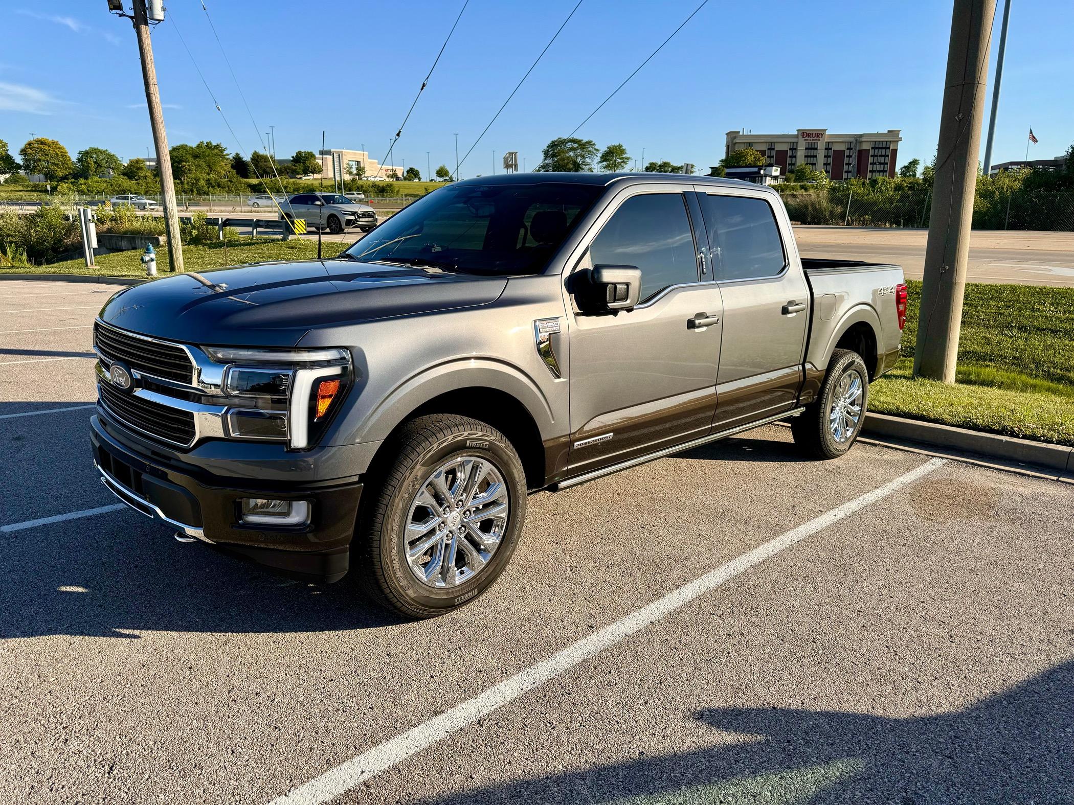 Ford F-150 CARBONIZED GRAY F-150 (2021+) Club IMG_0464