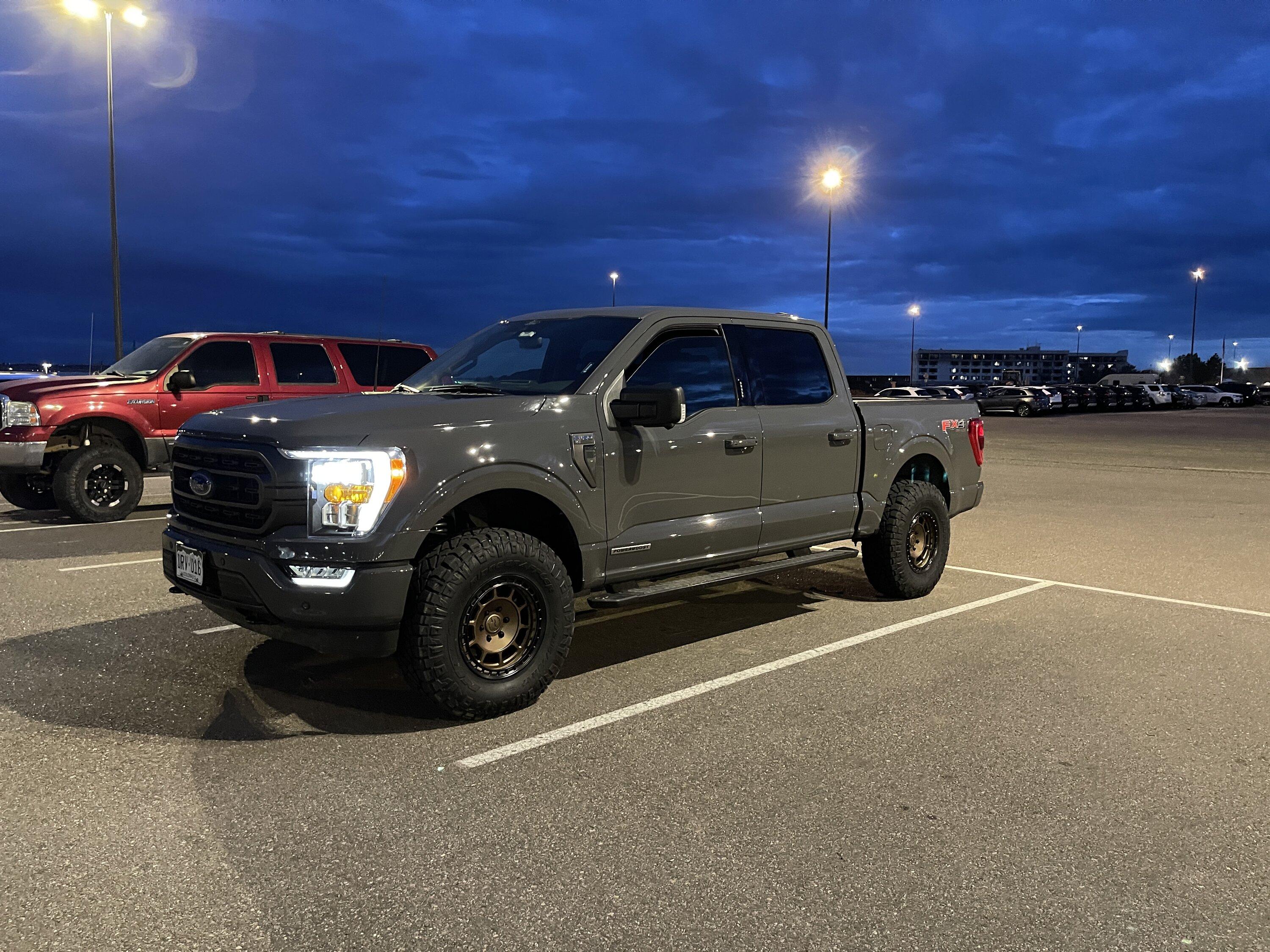 Ford F-150 Show me your leveled trucks! IMG_0548