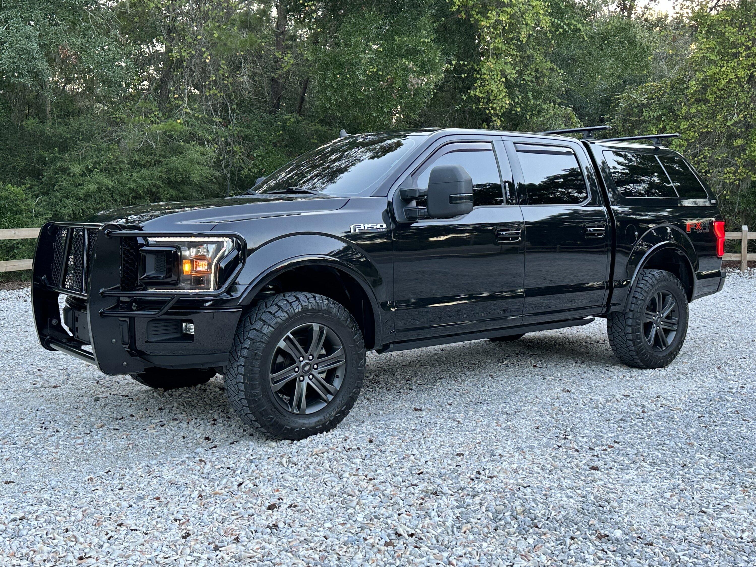Ford F-150 2019 F150 5.0 V8 FX4 IMG_0594