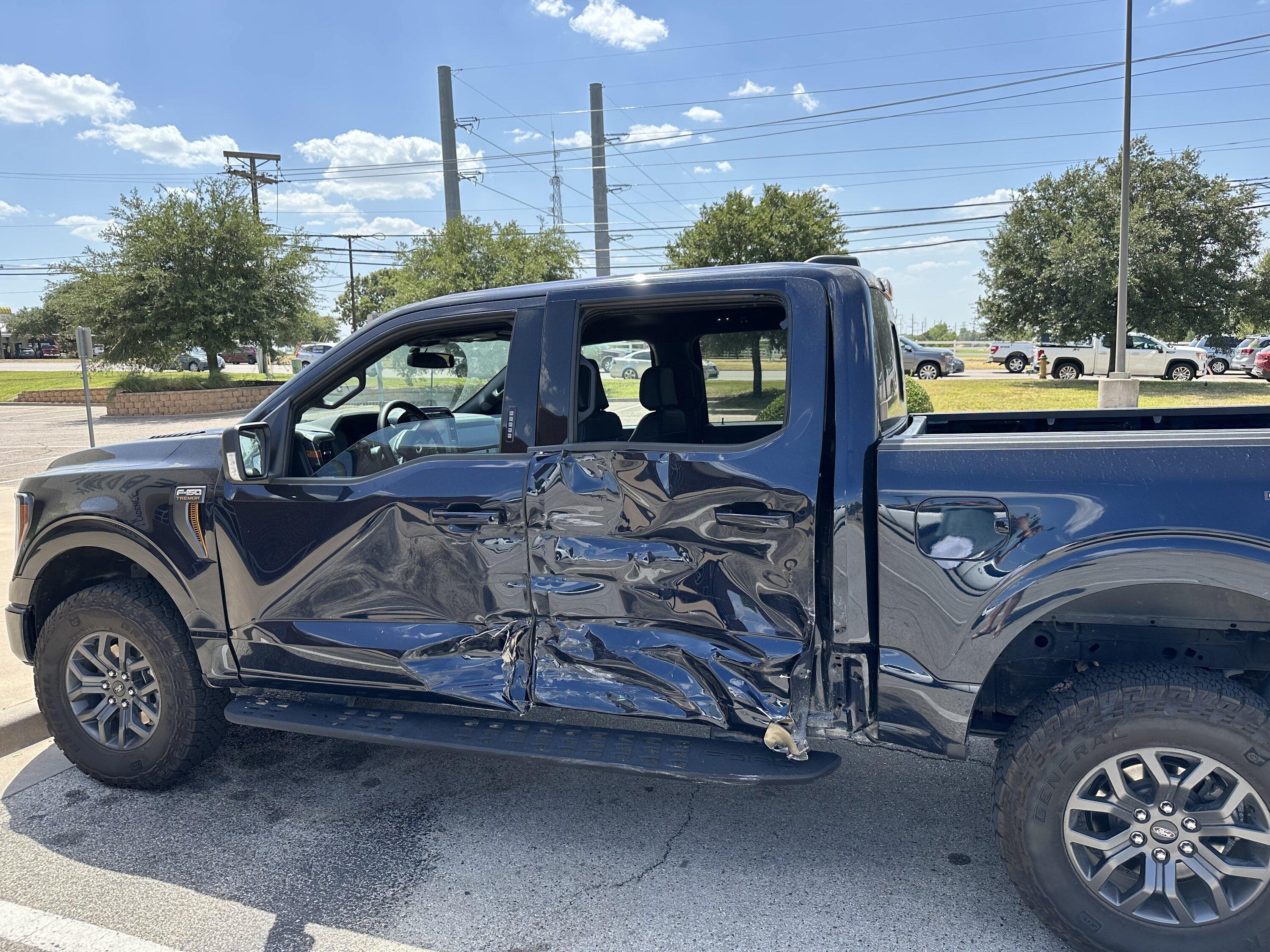 Ford F-150 Help looking for new Tremor IMG_0666