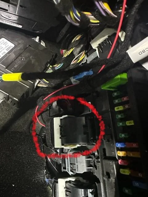 Ford F-150 XLT trucks with push button start cup holder/ambient lighting IMG_0674