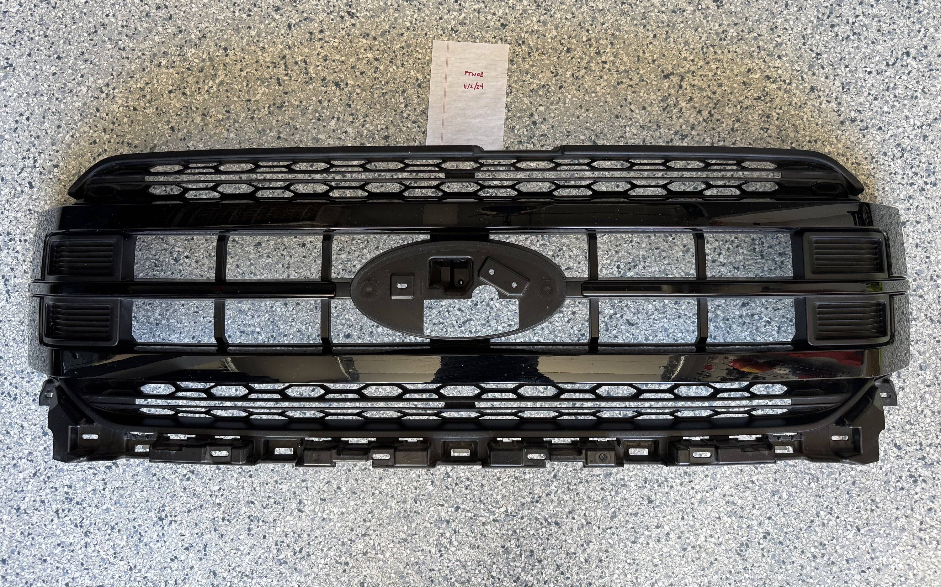Ford F-150 Platinum Black Appearance Package (BAP) Grille IMG_0689