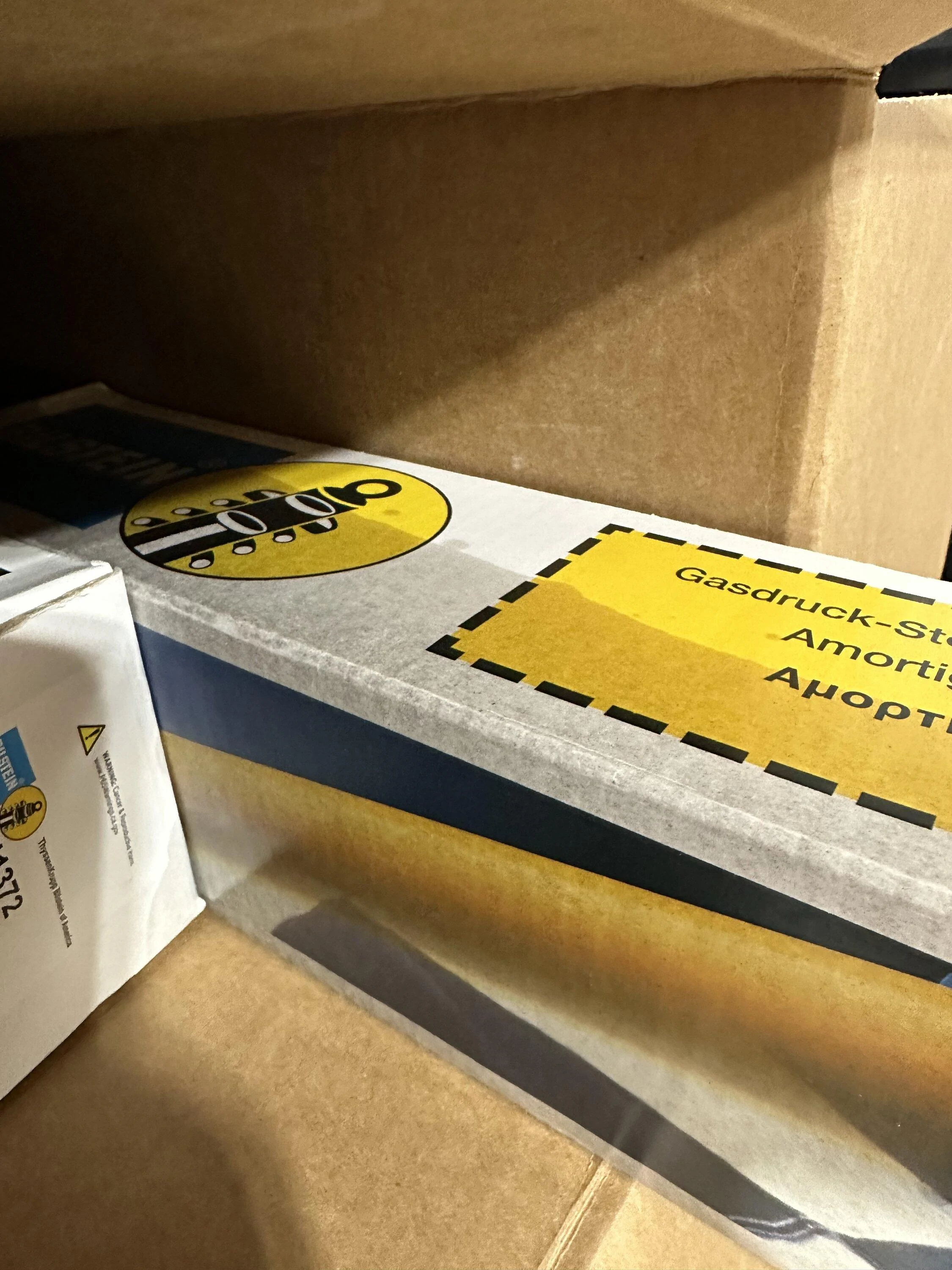 Ford F-150 Leaking shocks IMG_0722