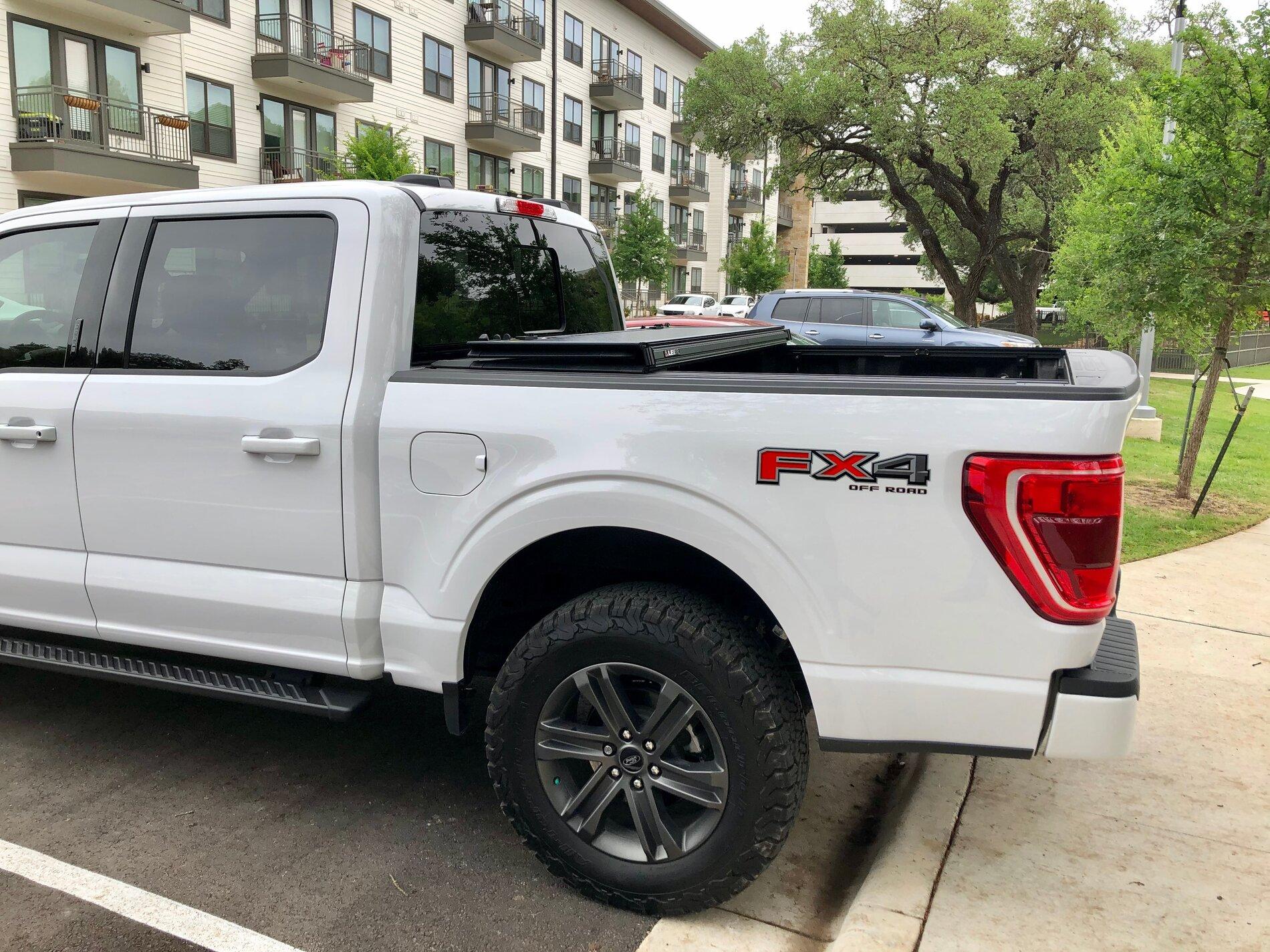 Ford F-150 Leer HF350M Tonneau Cover installed IMG_0762