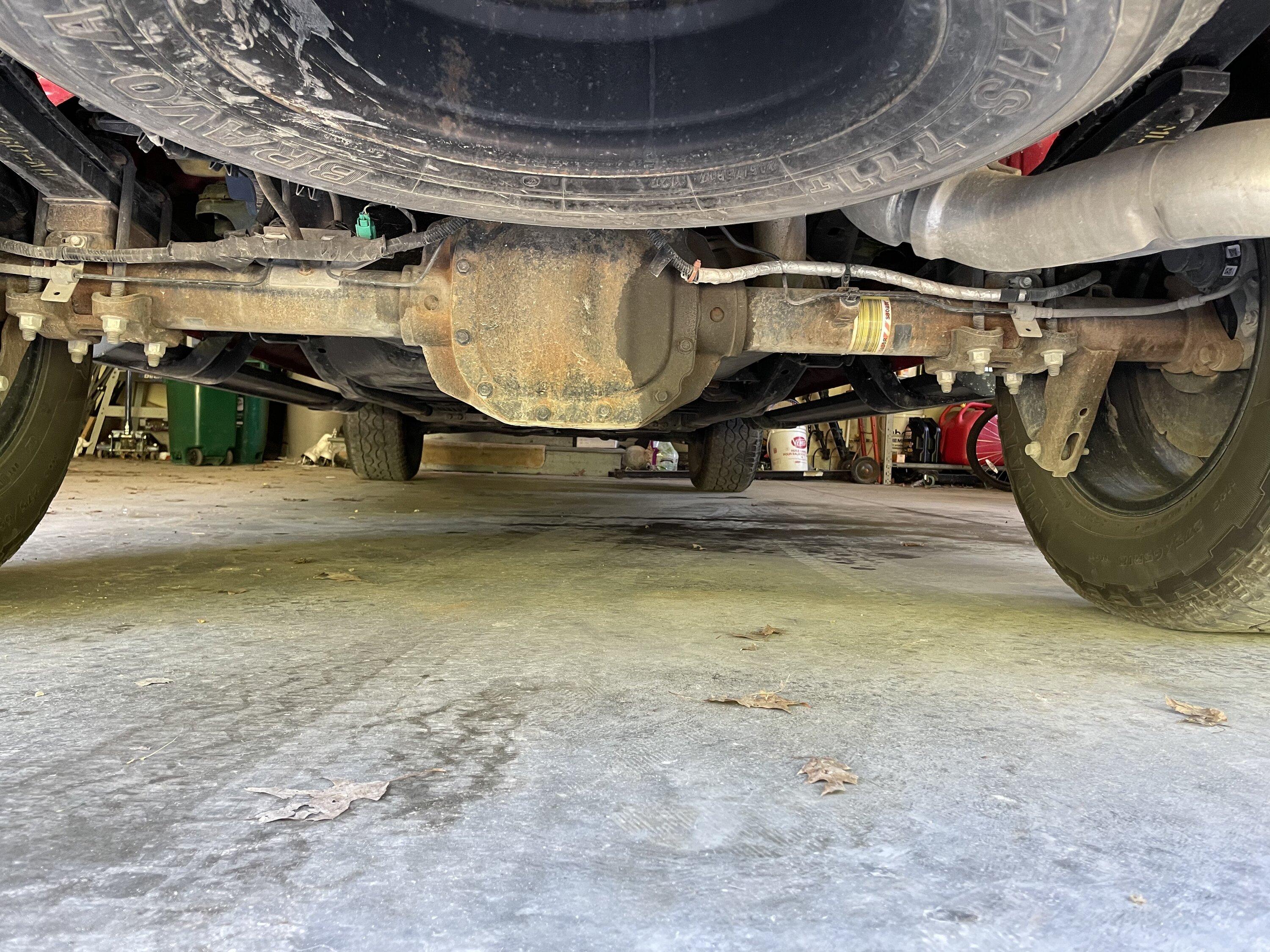 Ford F-150 Is my differential leaking? IMG_0834