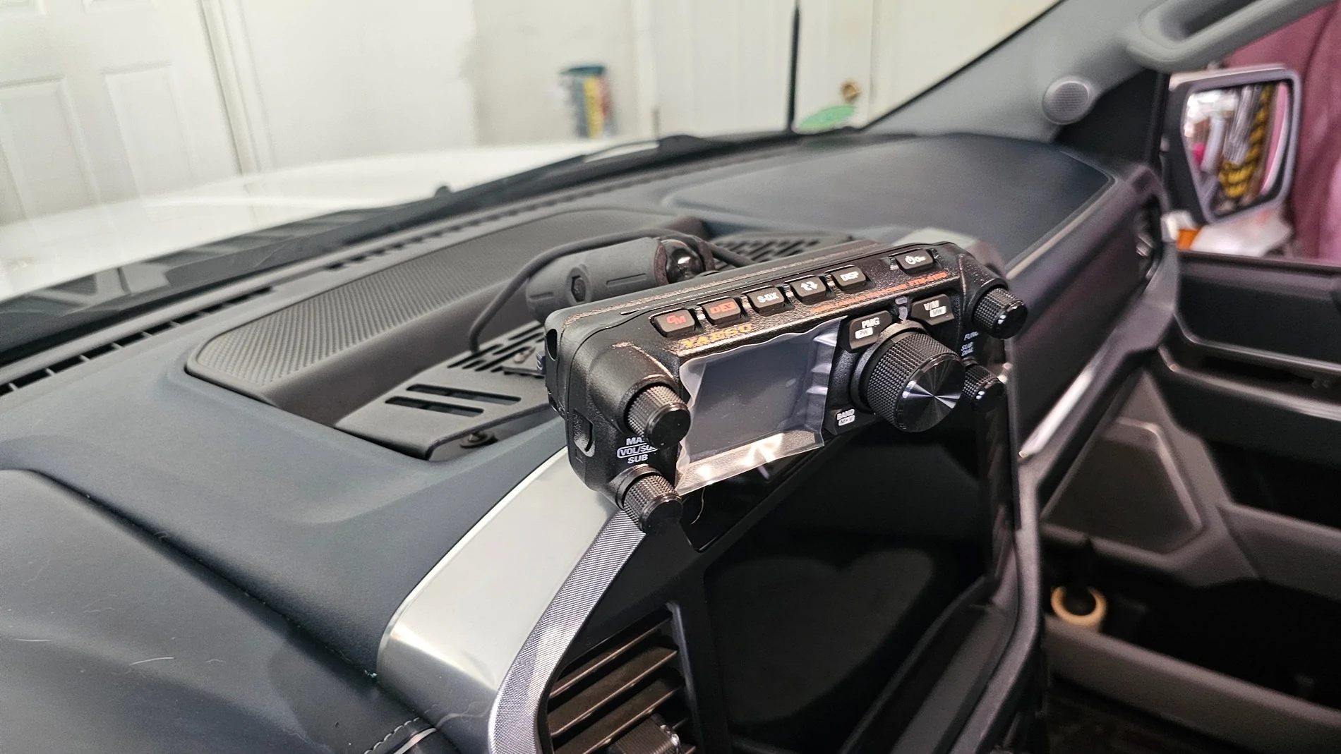 Ford F-150 2 Way Radio Install Question IMG_0842