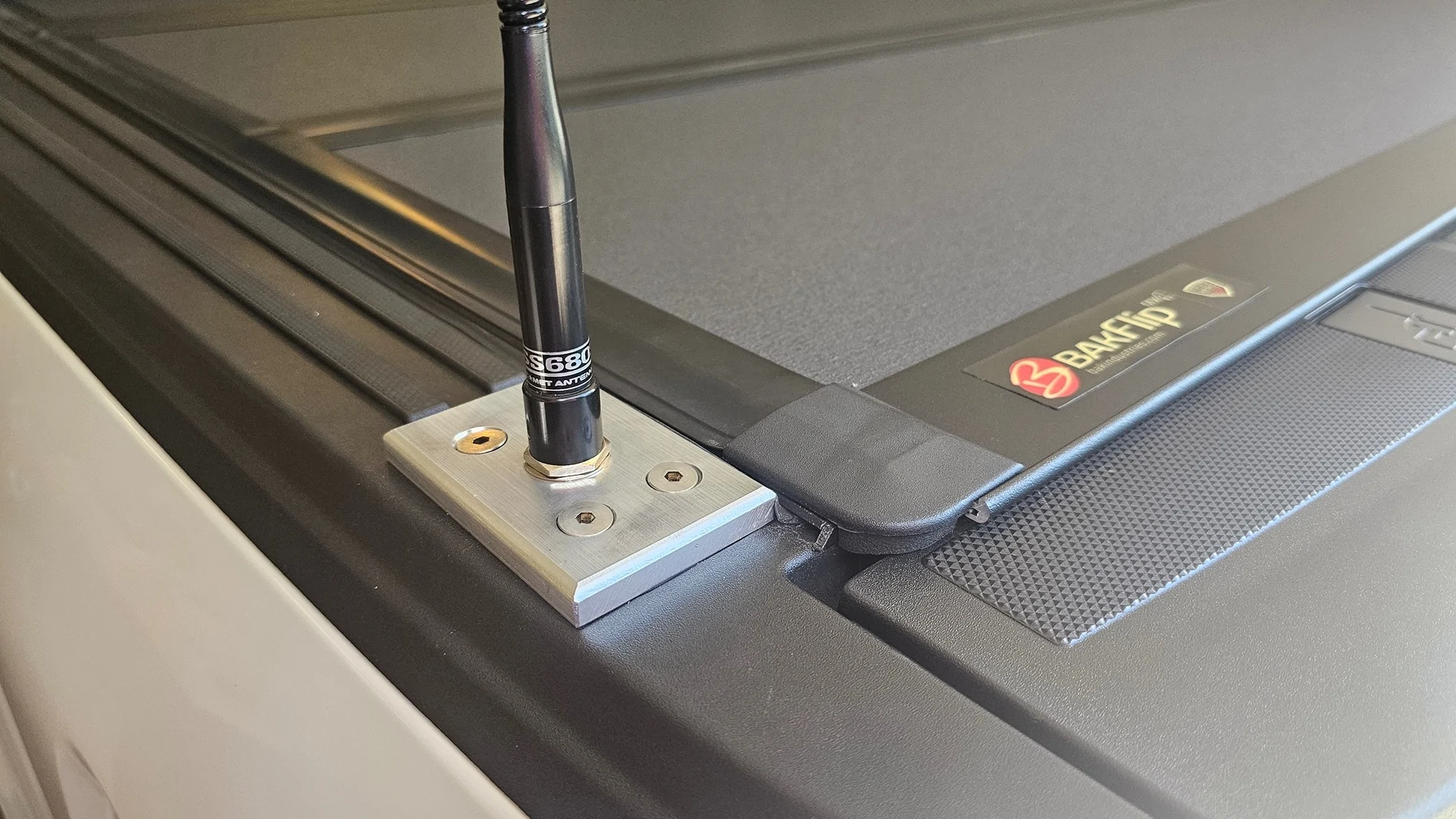 Ford F-150 2 Way Radio Install Question IMG_0843