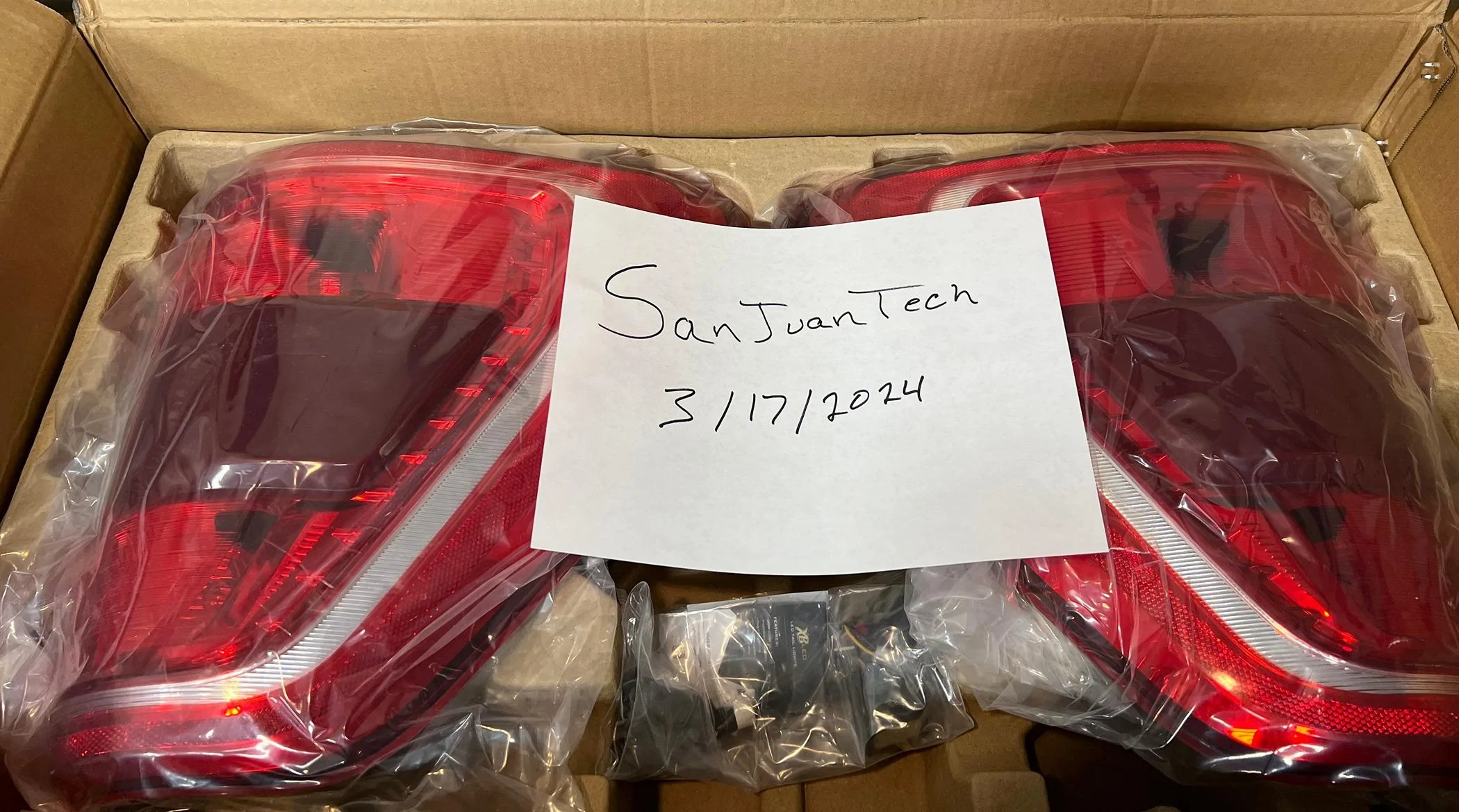 Ford F-150 2021 OEM Tail lights IMG_0981