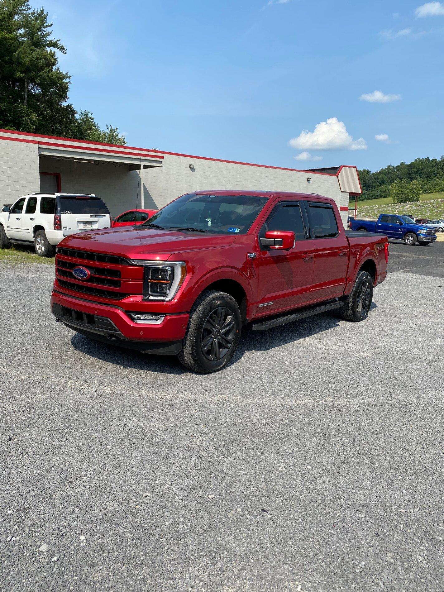 Ford F-150 ? F-150 LARIAT Lounge ? IMG_1095