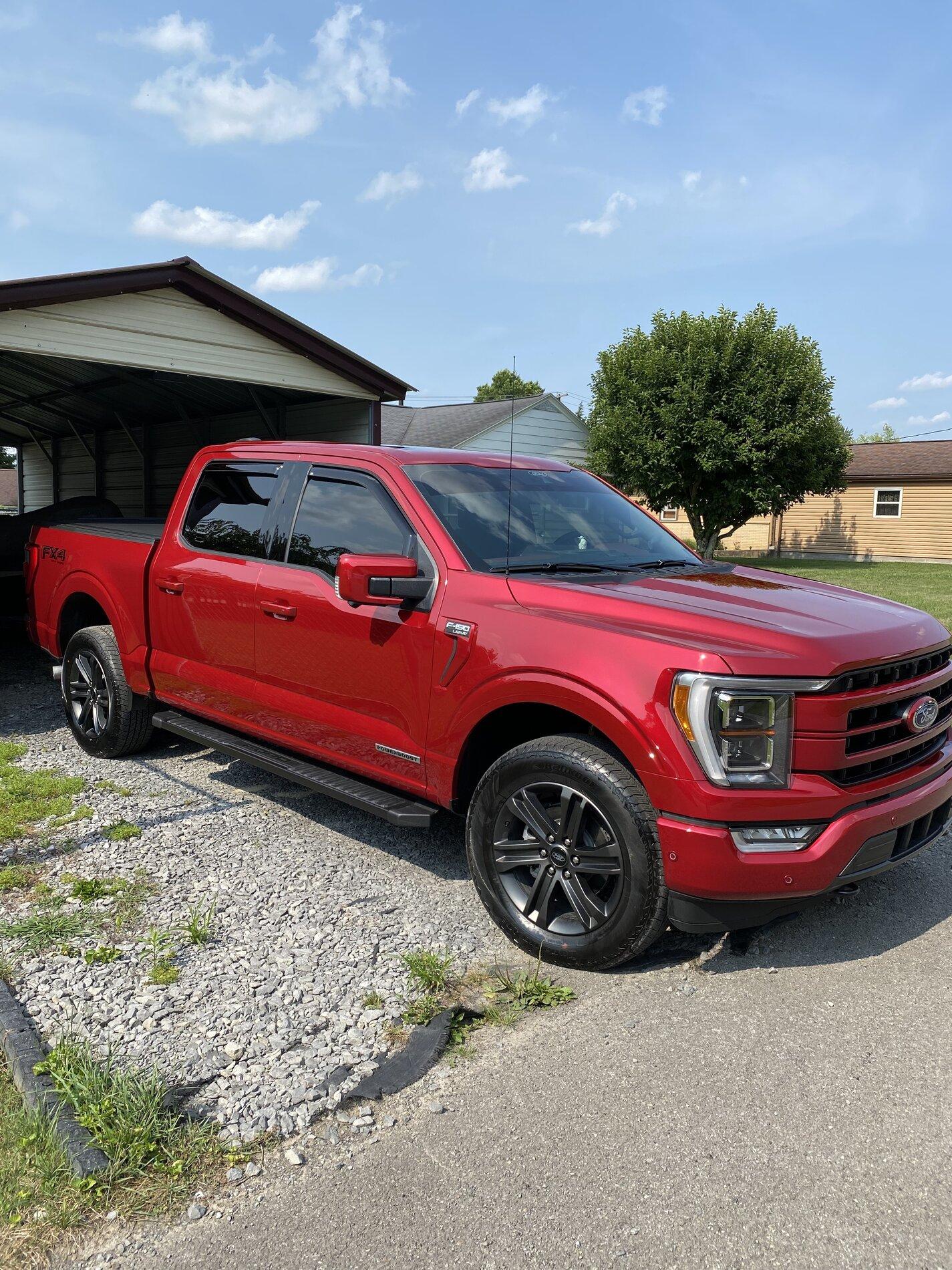 Ford F-150 ? F-150 LARIAT Lounge ? IMG_1098
