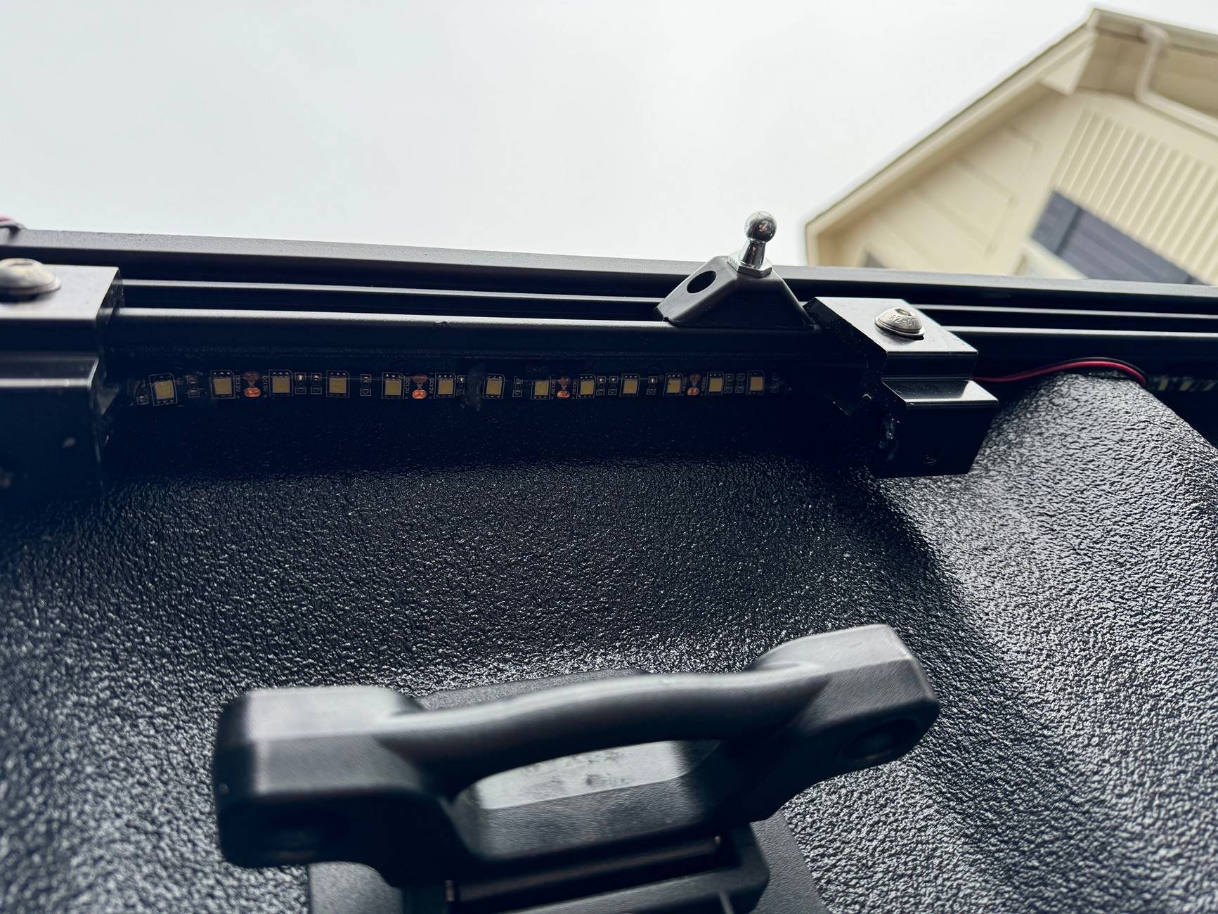 Ford F-150 Bed Lighting LEDs - Can I tap into existing bed lights?? IMG_1125