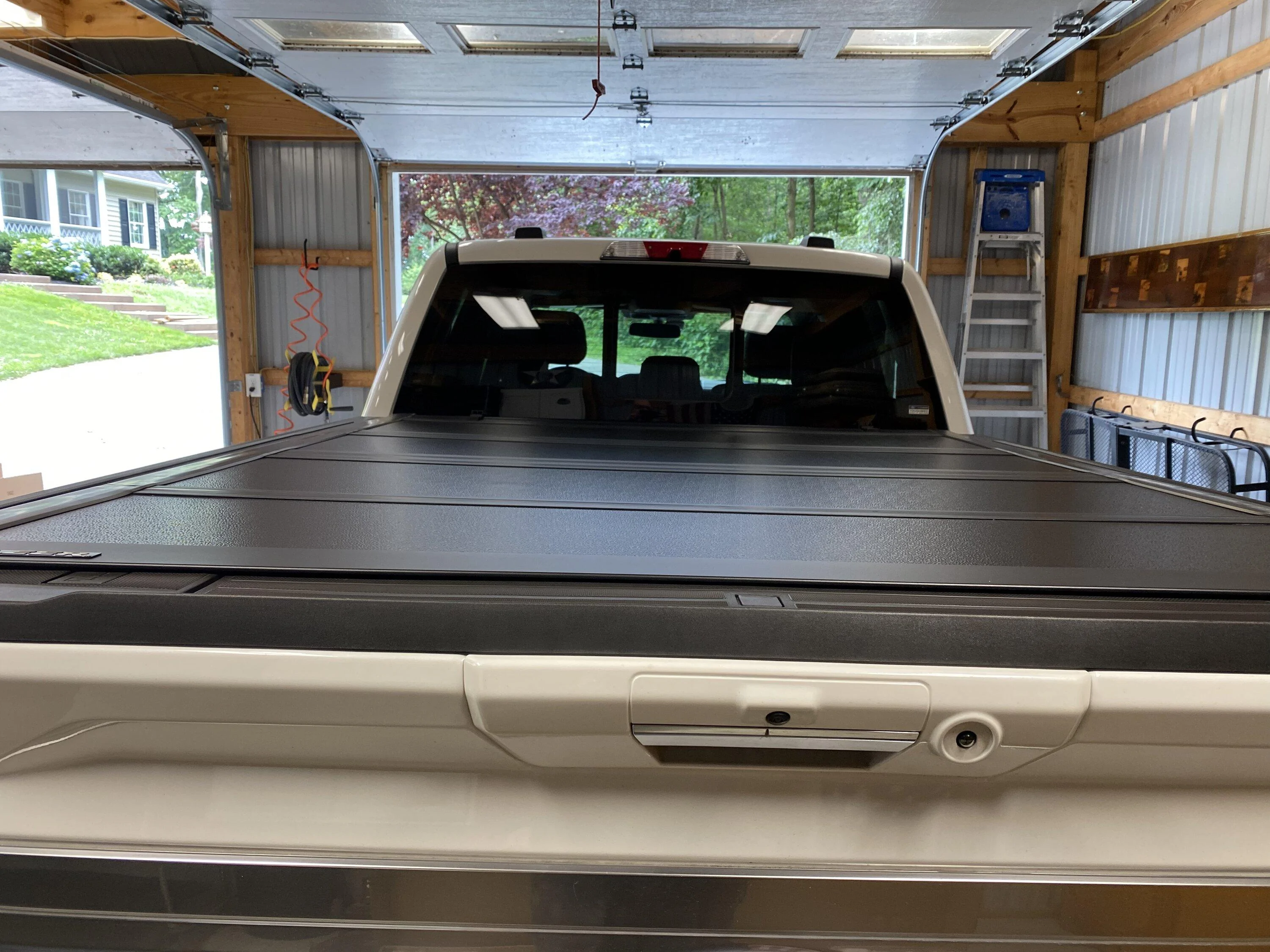 Ford F-150 Leer HF650M Tonneau Cover - 6.5' Bed IMG_1171