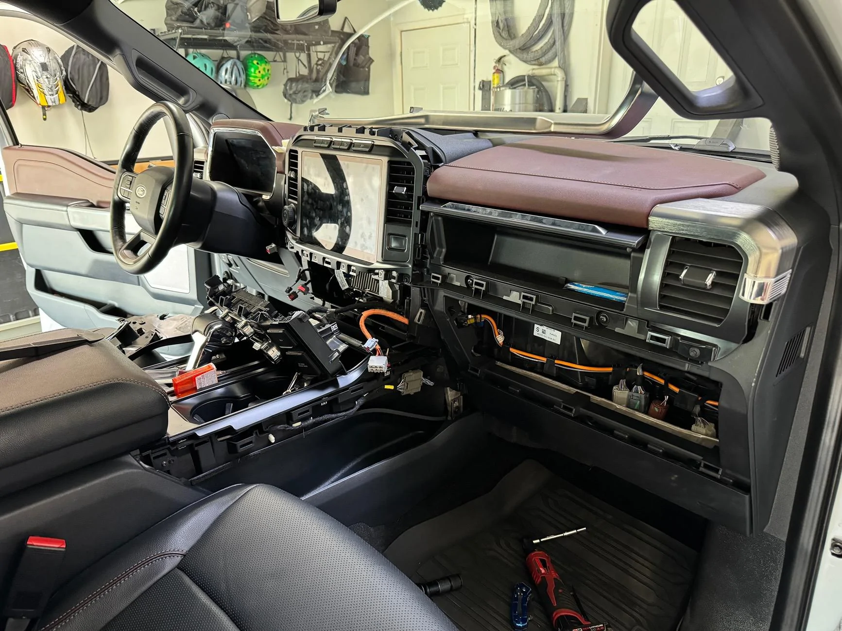Ford F-150 MY22 Adding SiriusXM IMG_1203