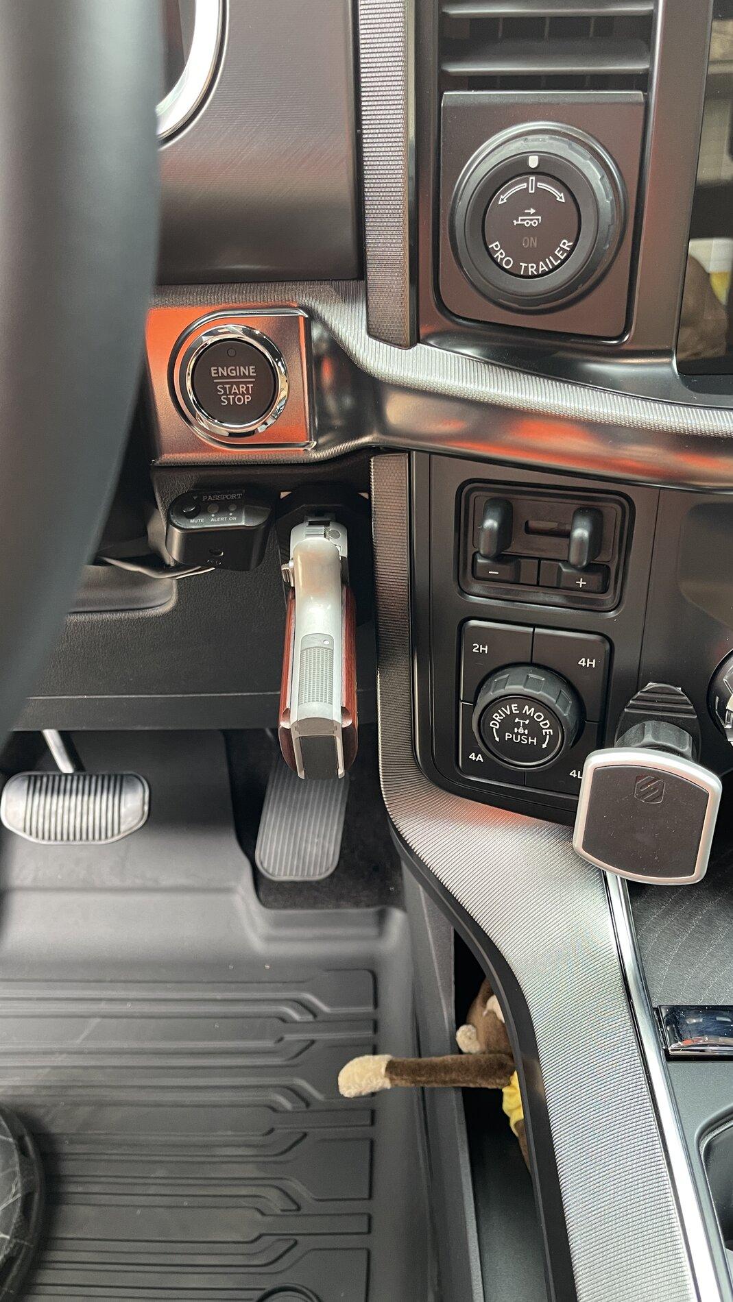 Ford F-150 Storing/Mounting a Pistol IMG_1205.JPG