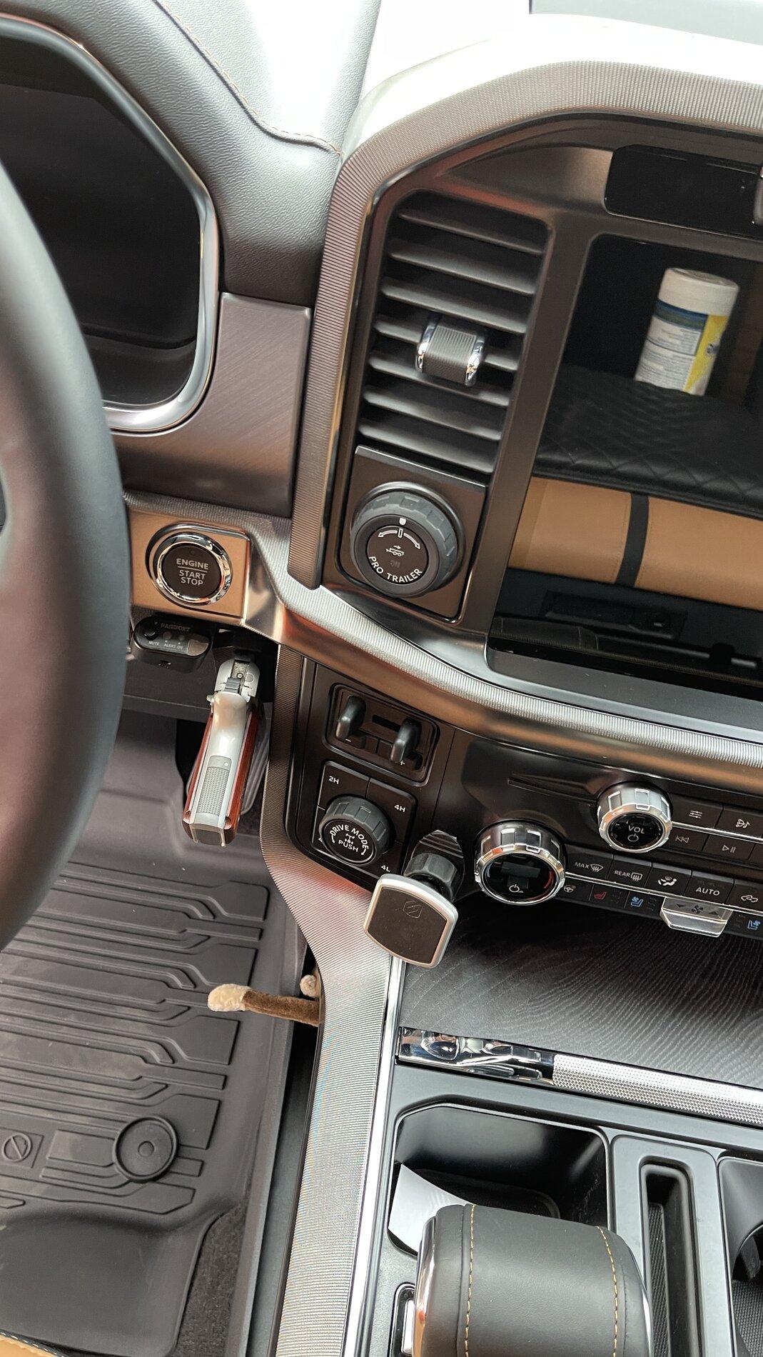 Ford F-150 Storing/Mounting a Pistol IMG_1207.JPG