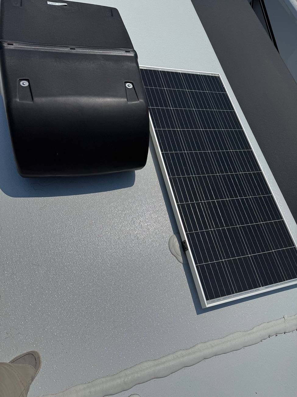 Ford F-150 E-450 Godzilla! IMG_1263