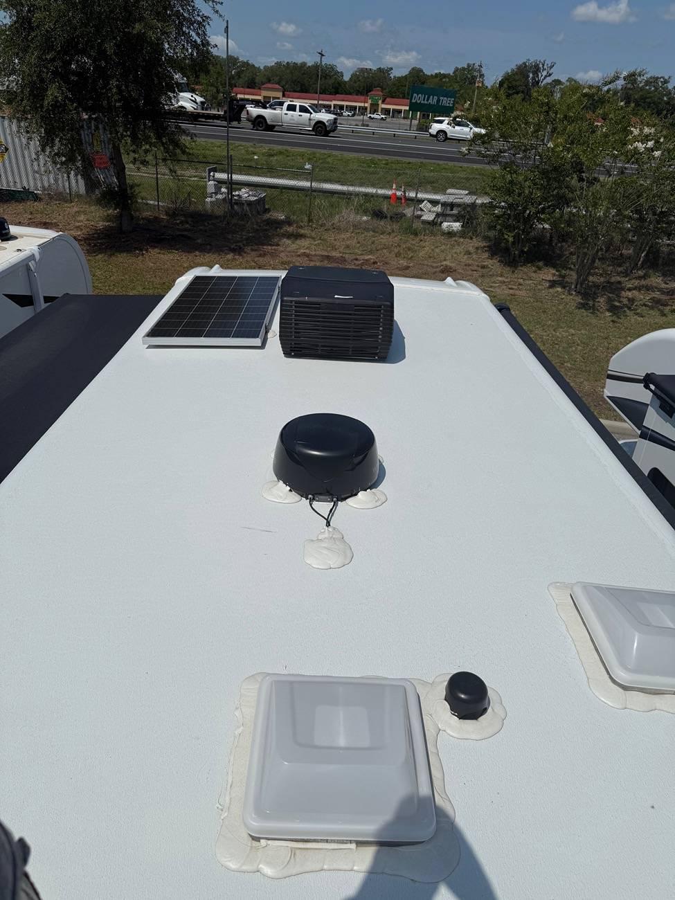 Ford F-150 E-450 Godzilla! IMG_1264