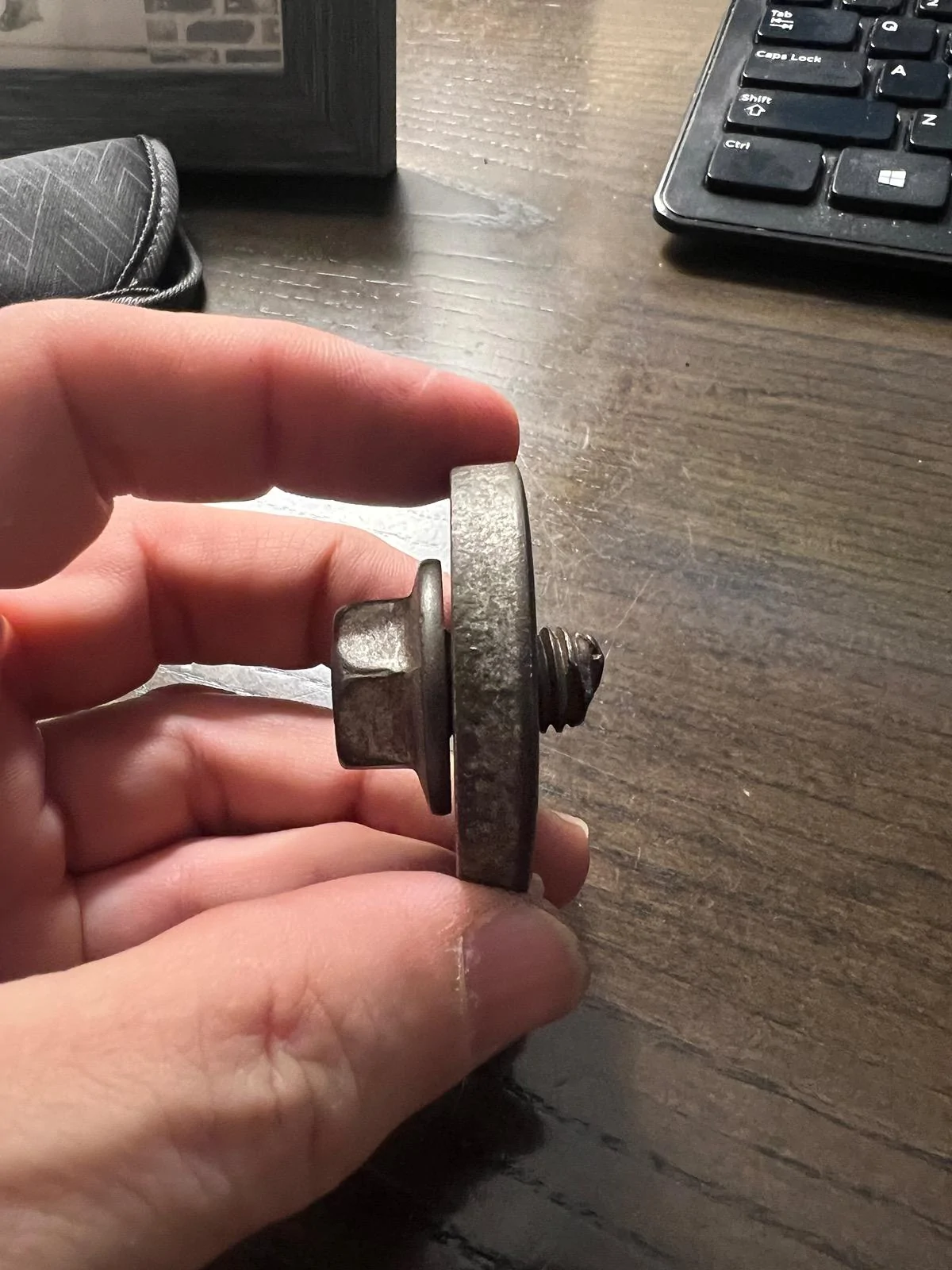 Ford F-150 Axle Bolt Sheared IMG_1296