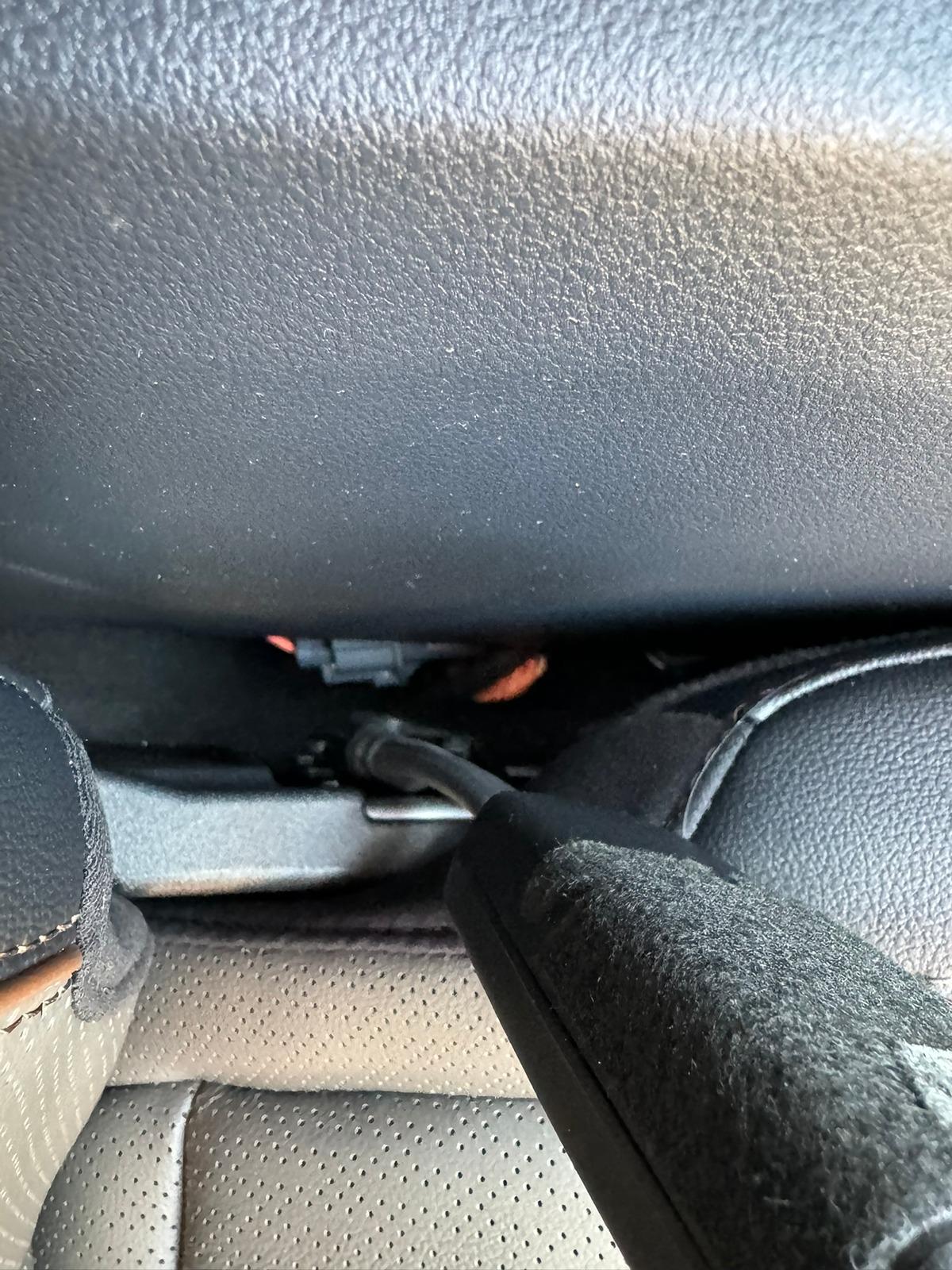 Ford F-150 24 Powerboost - center console wiring exposed? IMG_1316.JPEG