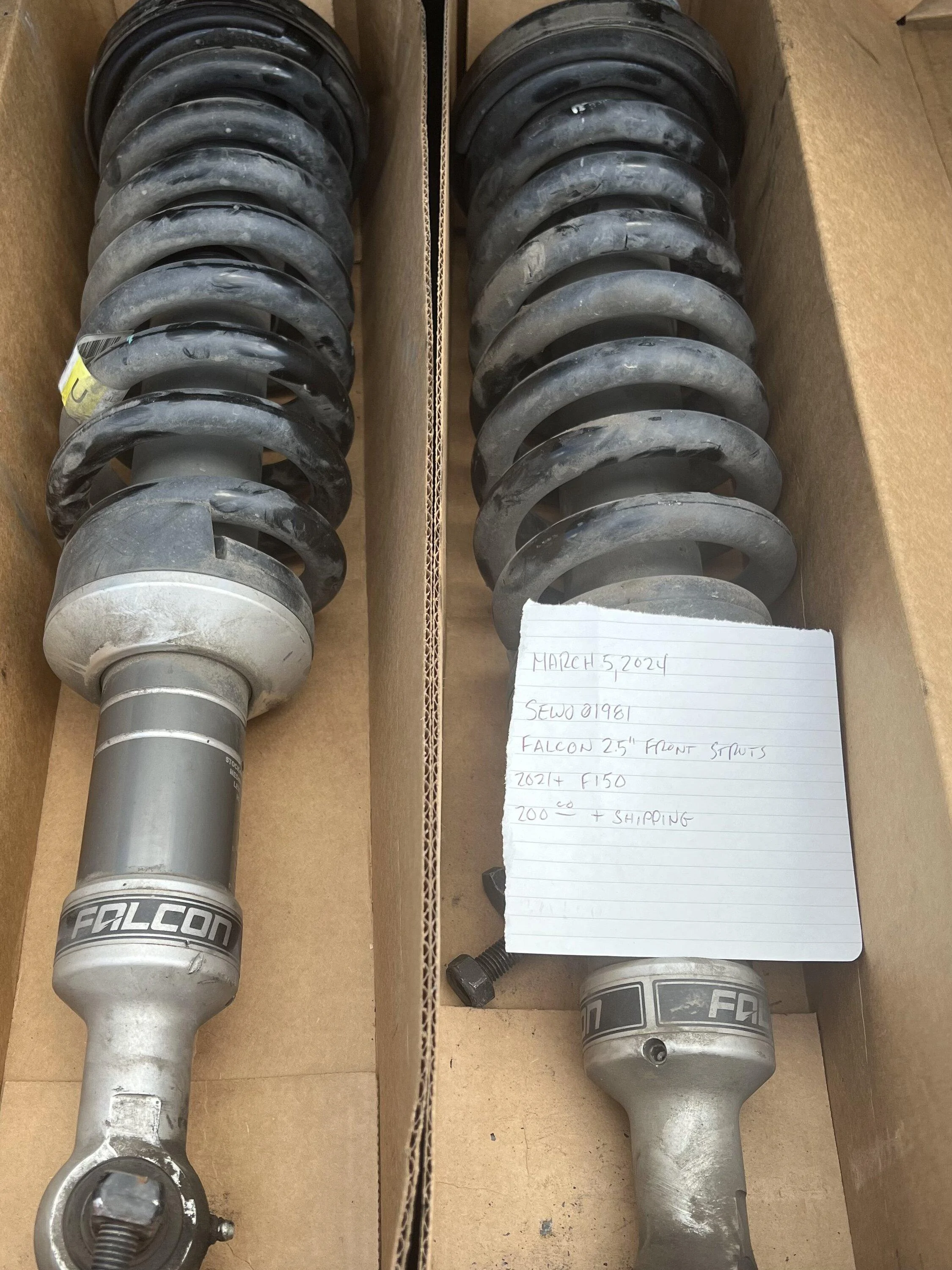 Ford F-150 Falcon front struts 2.5” IMG_1348