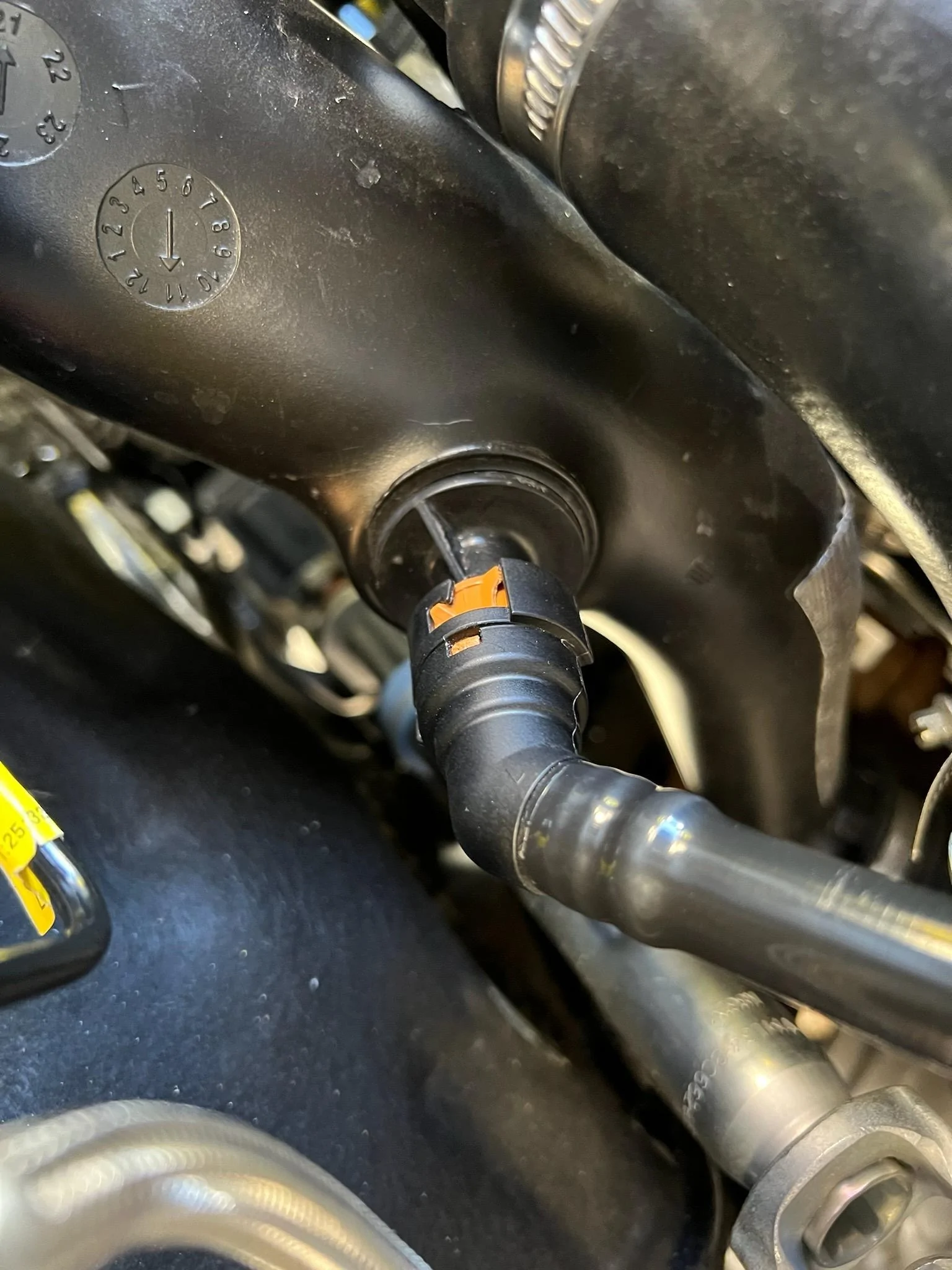 Ford F-150 What Hose Connector is This? IMG_1372