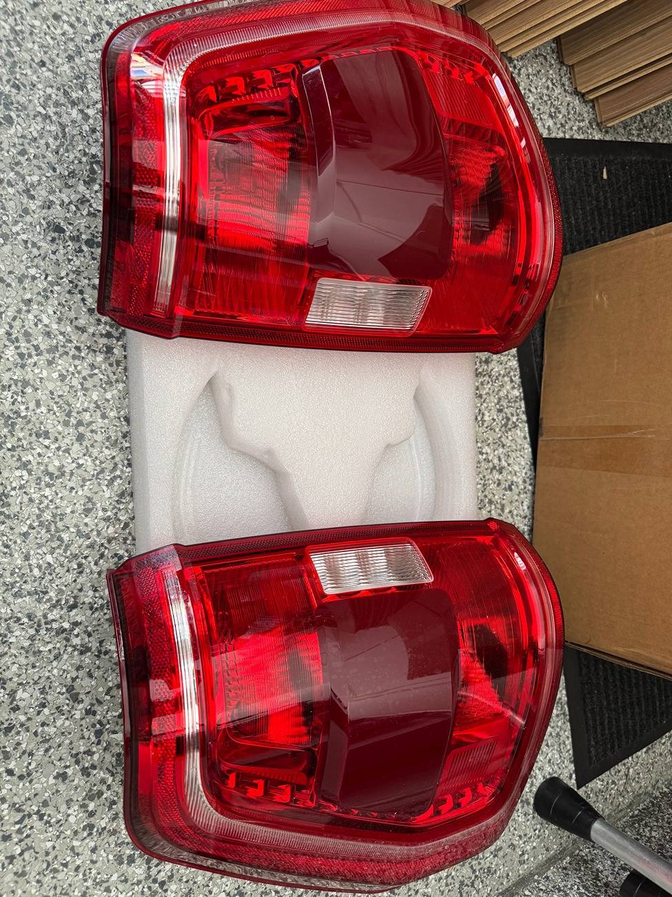 Ford F-150 21-23 XLT Taillights - $200 IMG_1443